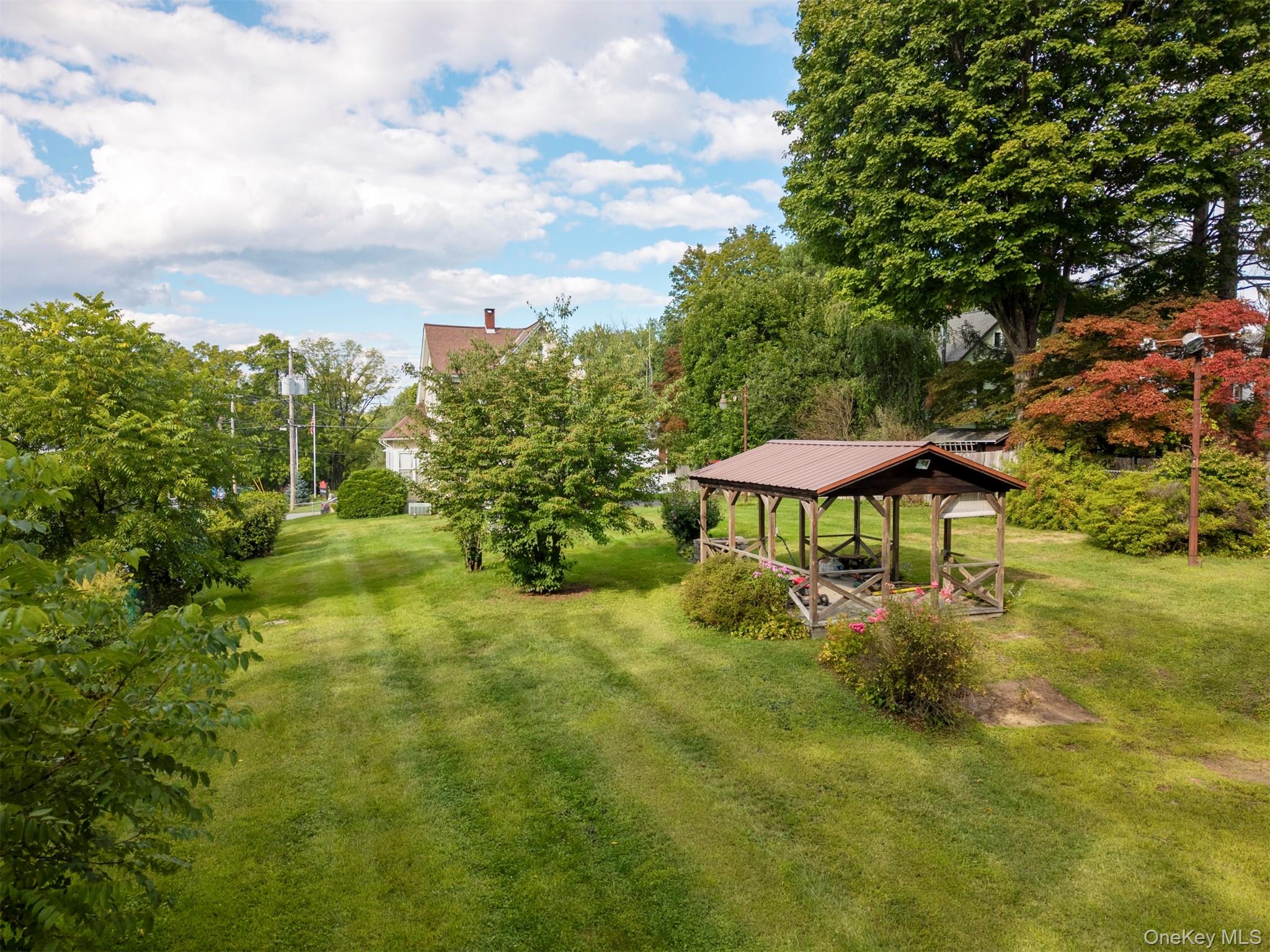 23 Maple Street, Esopus, NY 12471