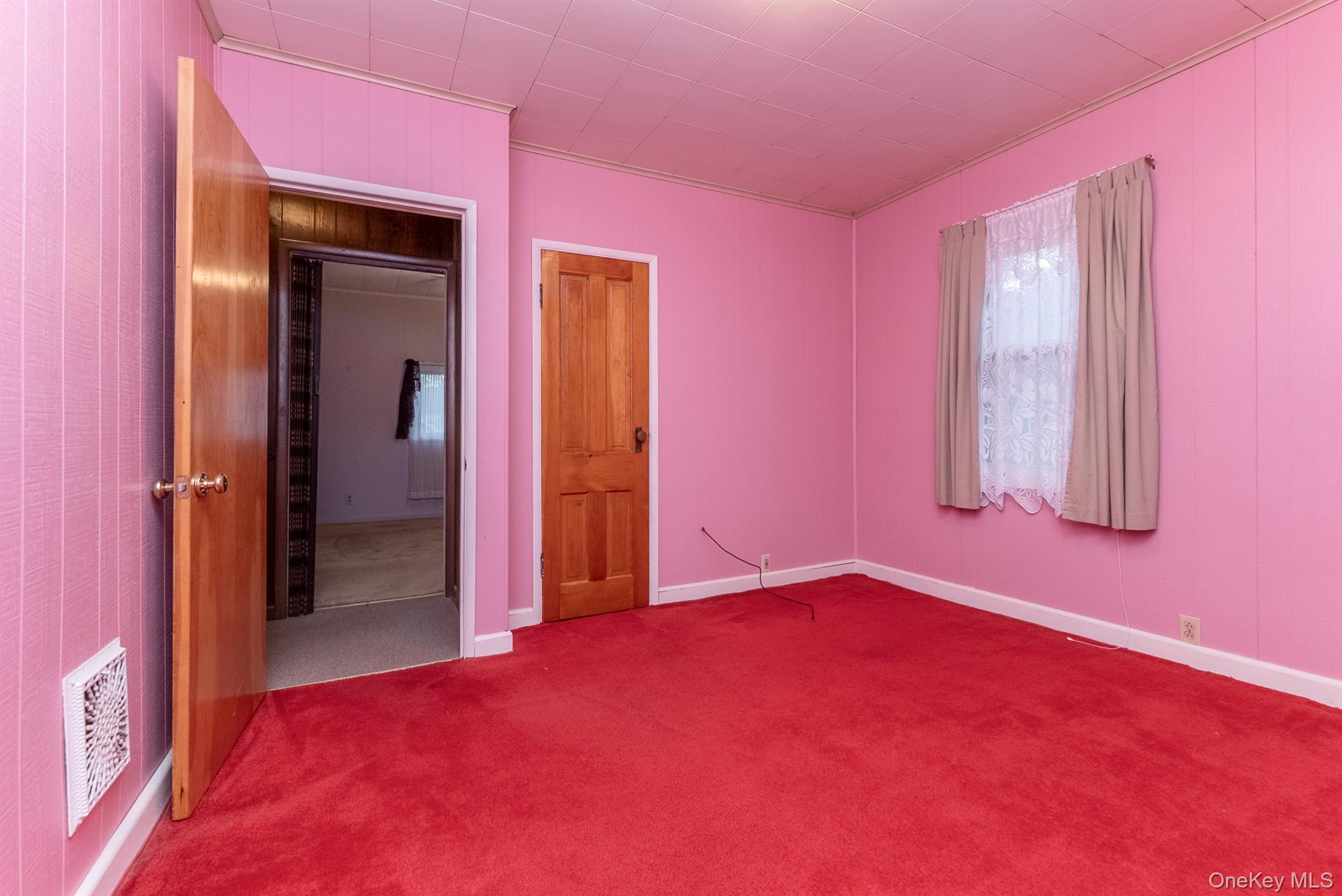 23 Maple Street, Esopus, NY 12471