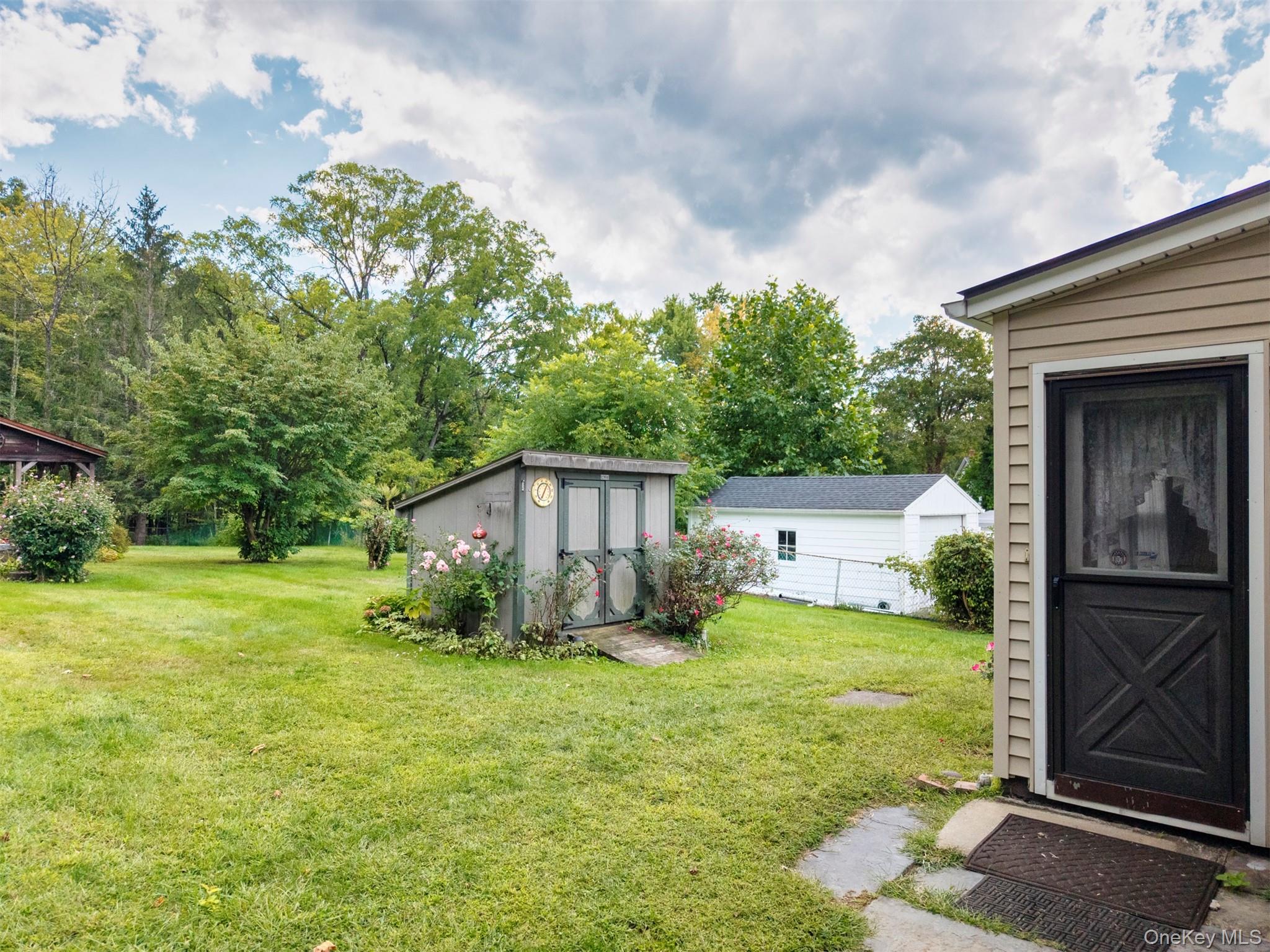 23 Maple Street, Esopus, NY 12471