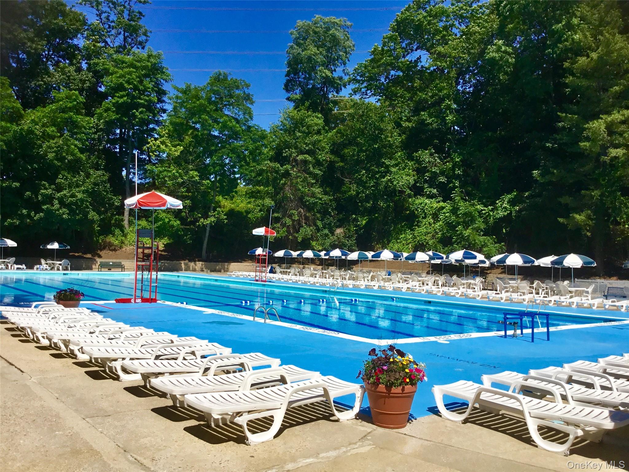 4 Sadore Lane # 5L, Yonkers, NY 10710