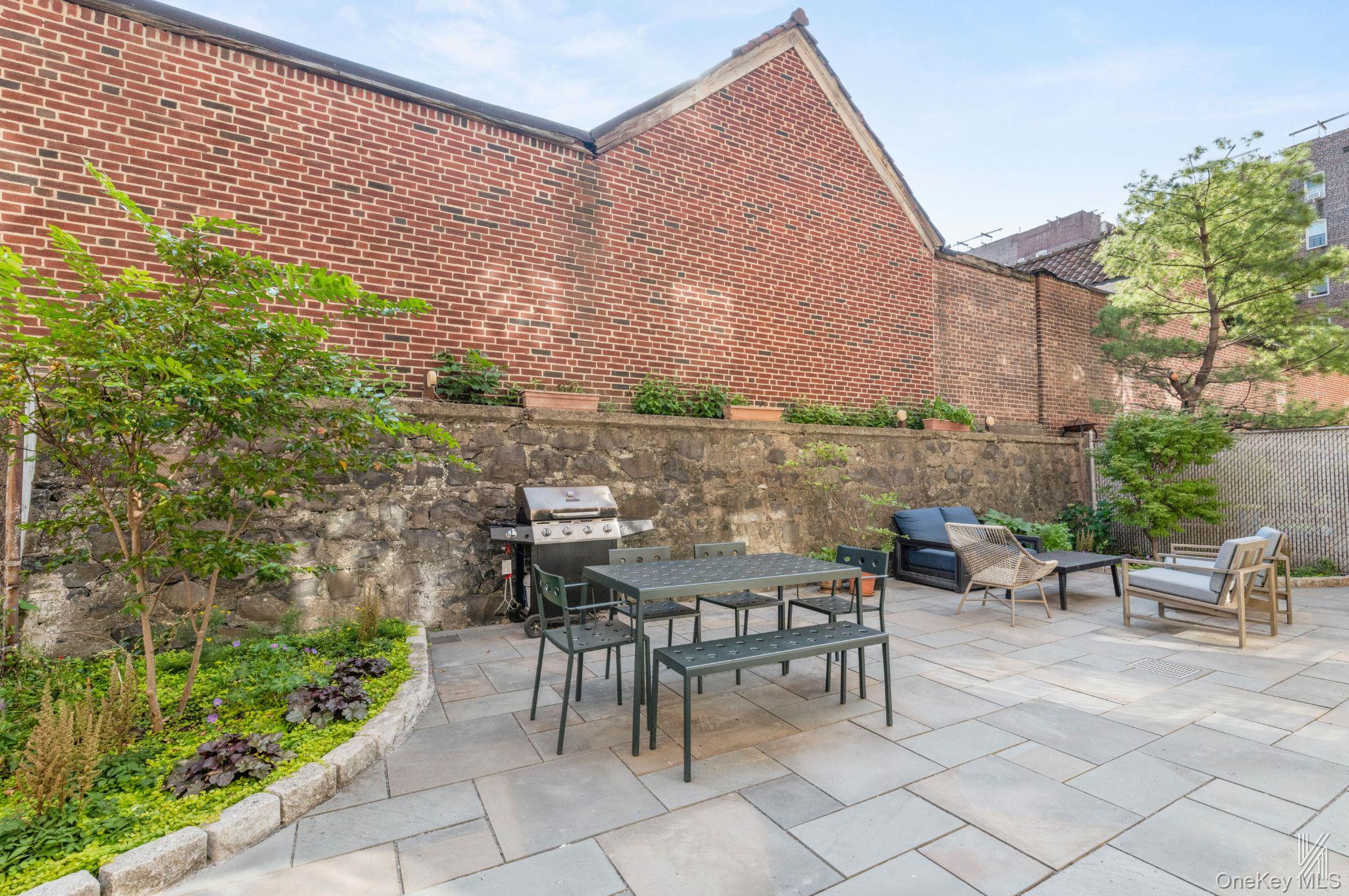 34-39 82nd Street # 52, Jackson Heights, NY 11372