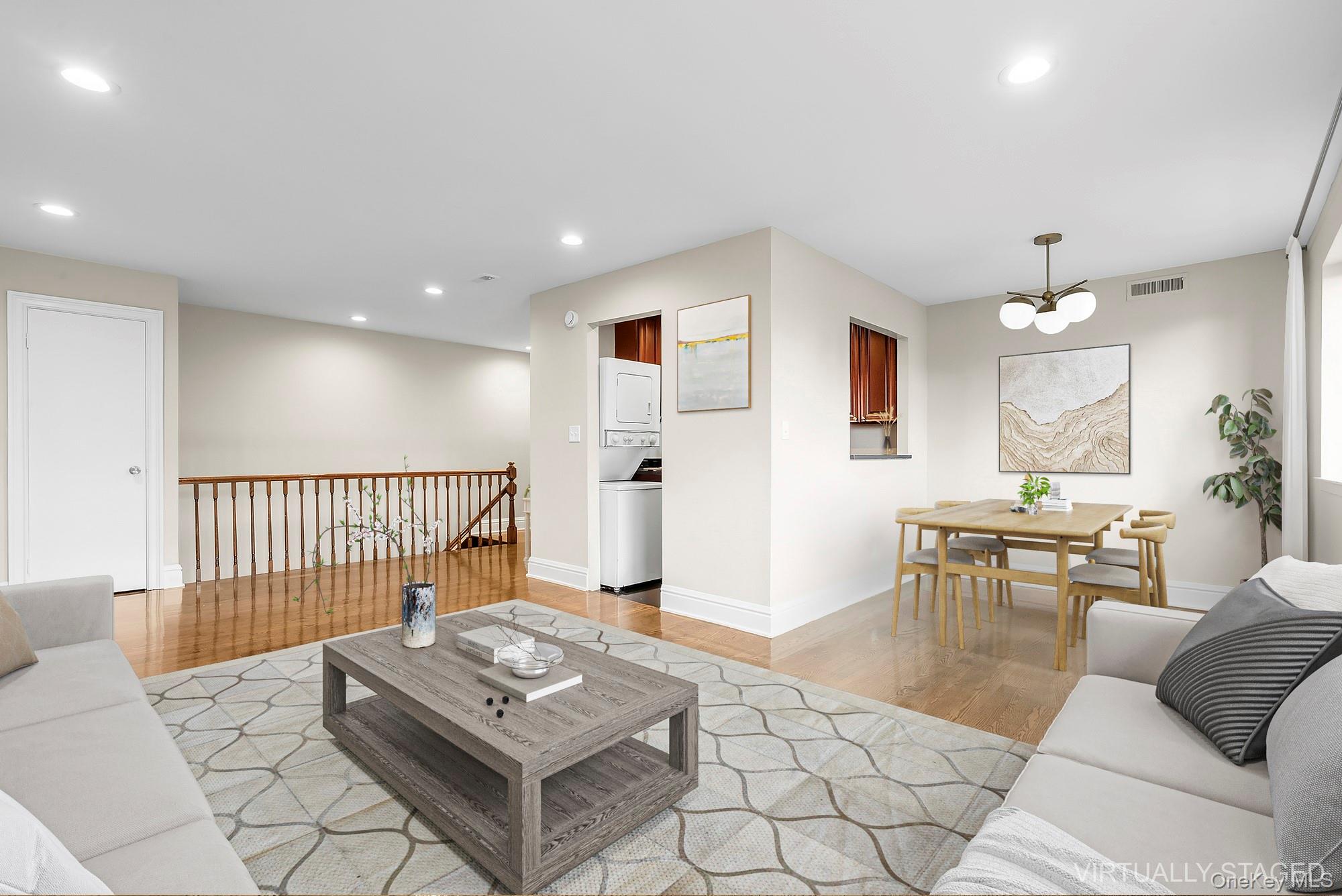 140 McGlynn Place, Cedarhurst, NY 11516