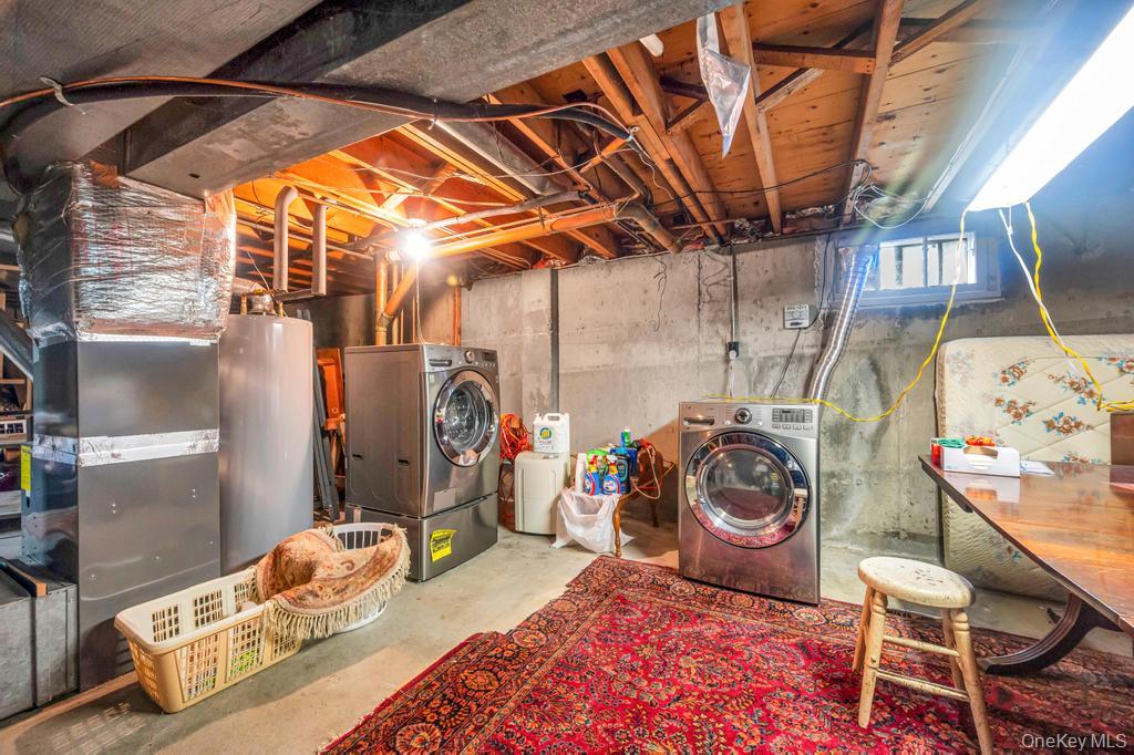 412 N Tree Road, South Setauket, NY 11720