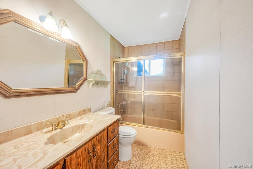 412 N Tree Road, South Setauket, NY 11720