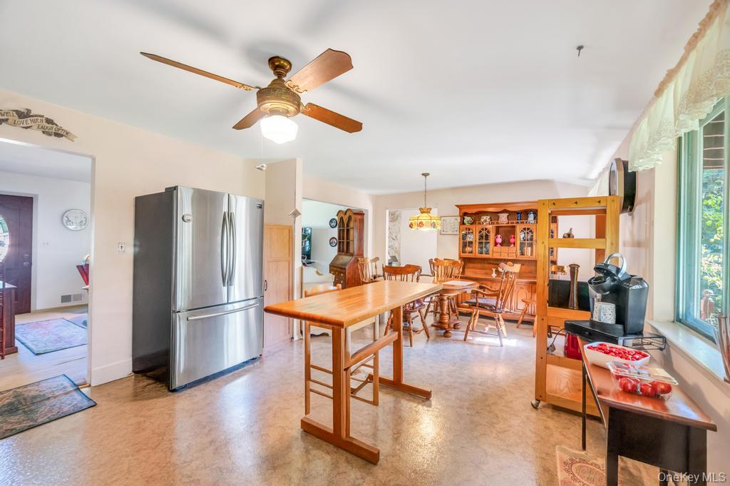 412 N Tree Road, South Setauket, NY 11720