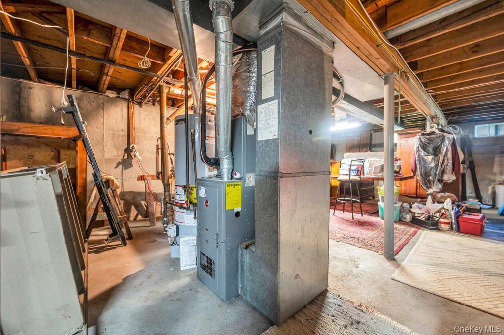 412 N Tree Road, South Setauket, NY 11720