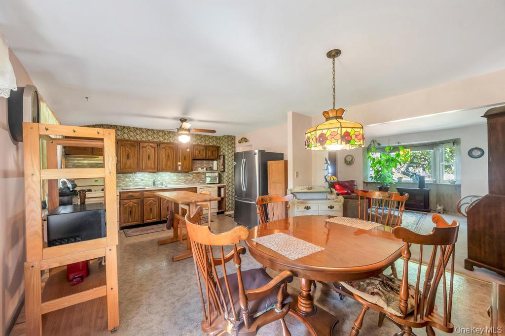 412 N Tree Road, South Setauket, NY 11720