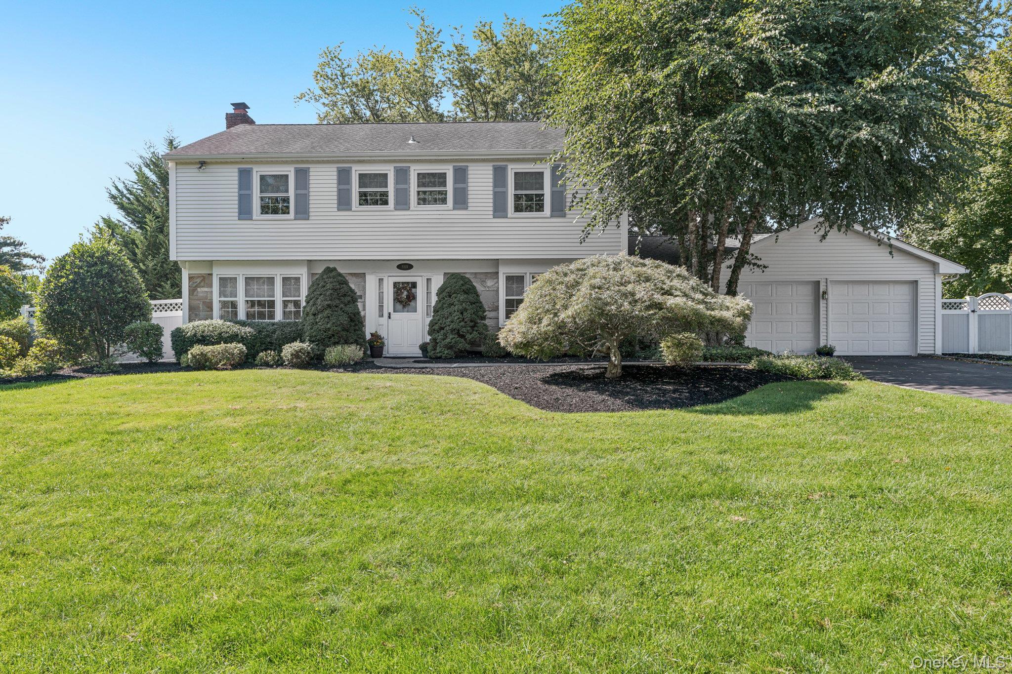 4 Hargrove Drive, Stony Brook, NY 11790