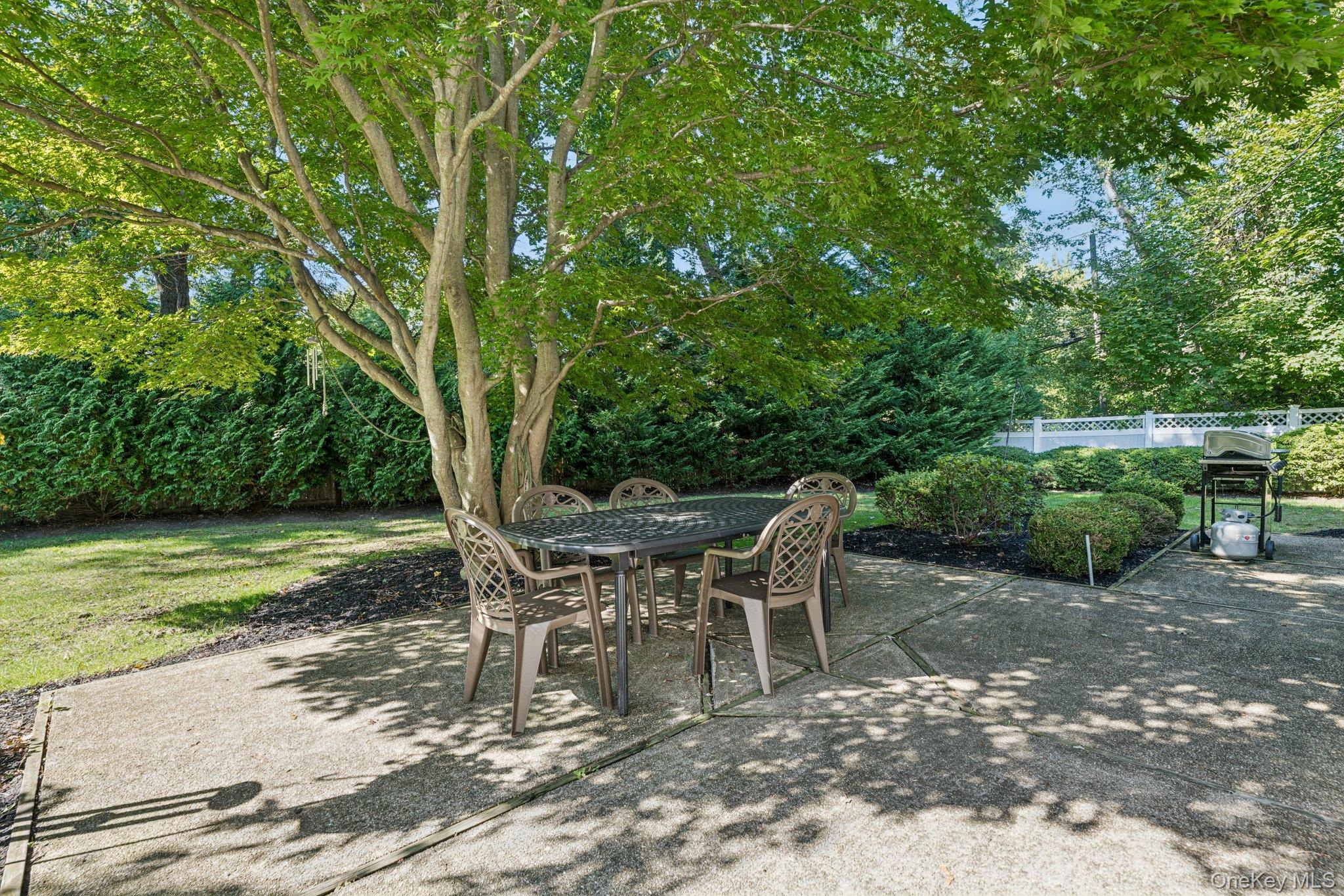 4 Hargrove Drive, Stony Brook, NY 11790