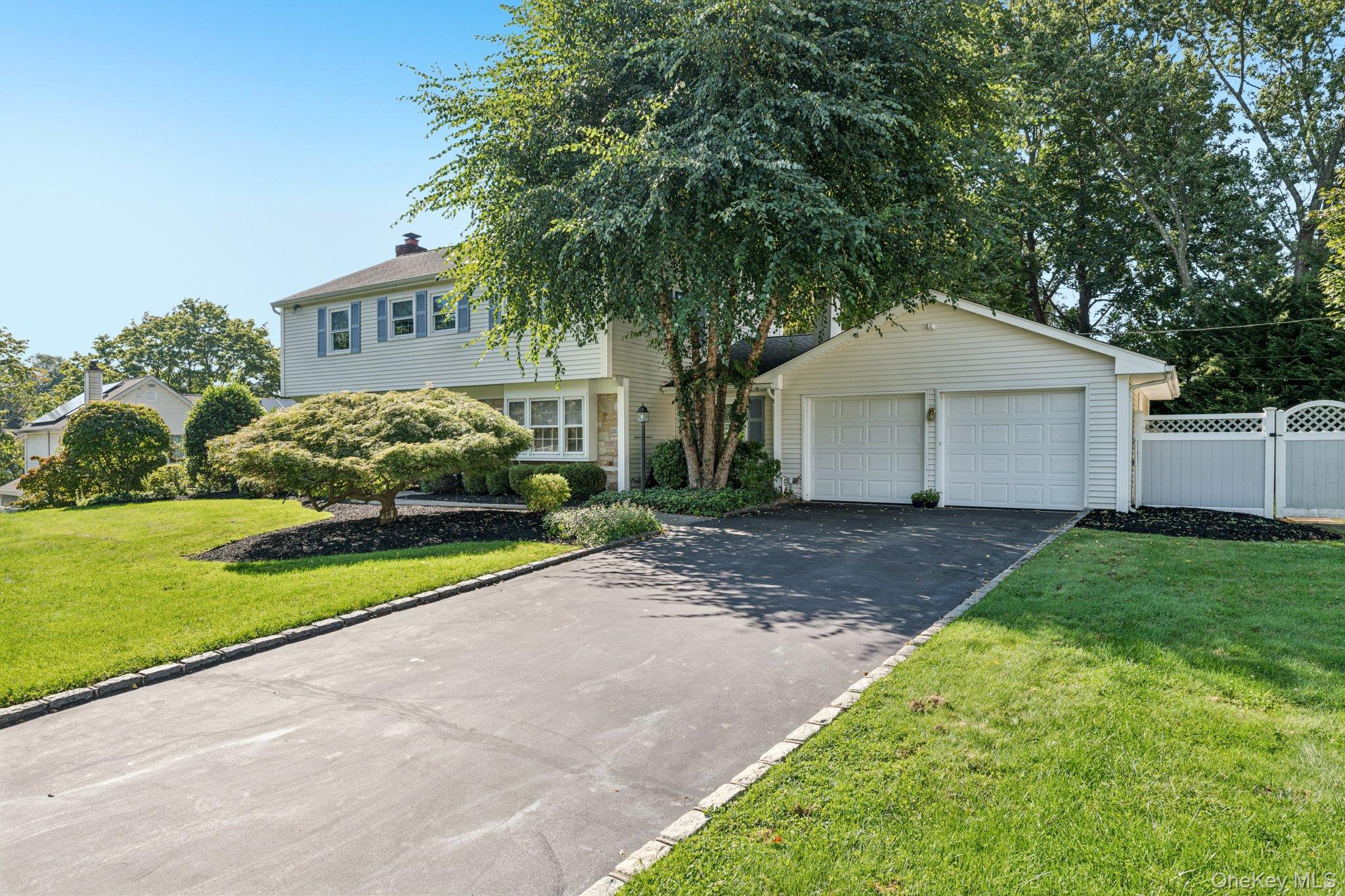 4 Hargrove Drive, Stony Brook, NY 11790