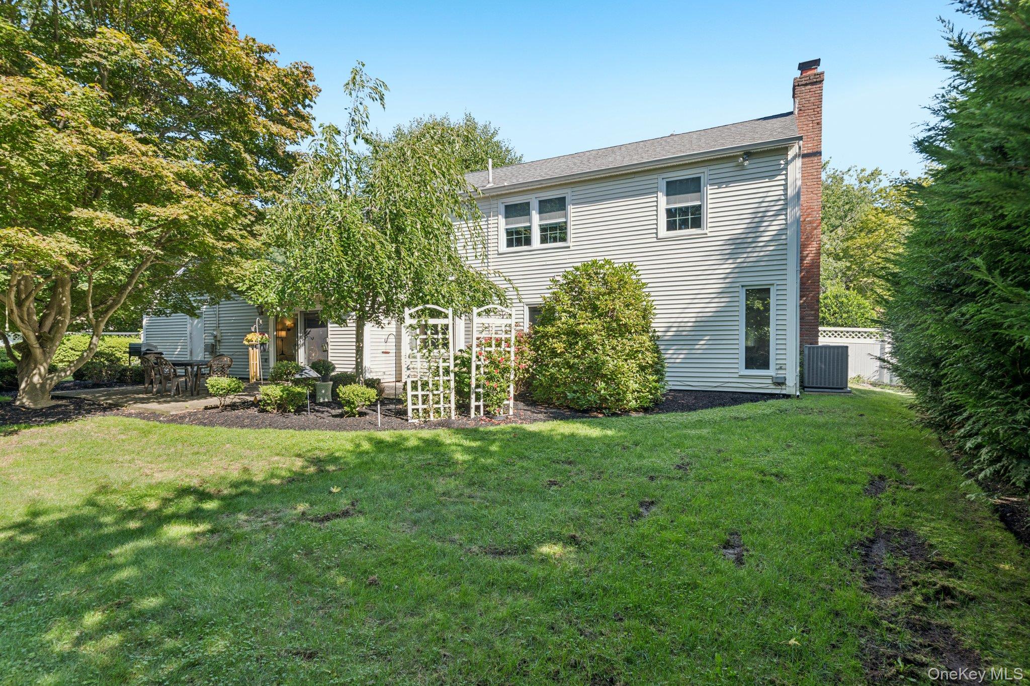 4 Hargrove Drive, Stony Brook, NY 11790