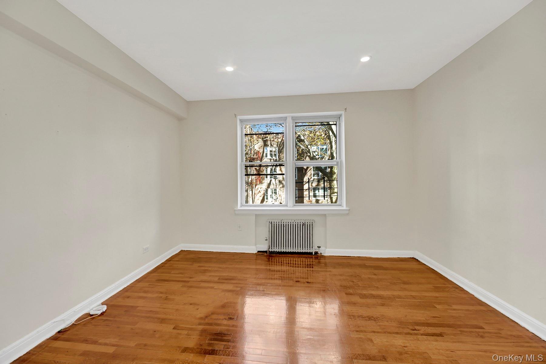 141-24 78th Avenue # 2B, Kew Garden Hills, NY 11367