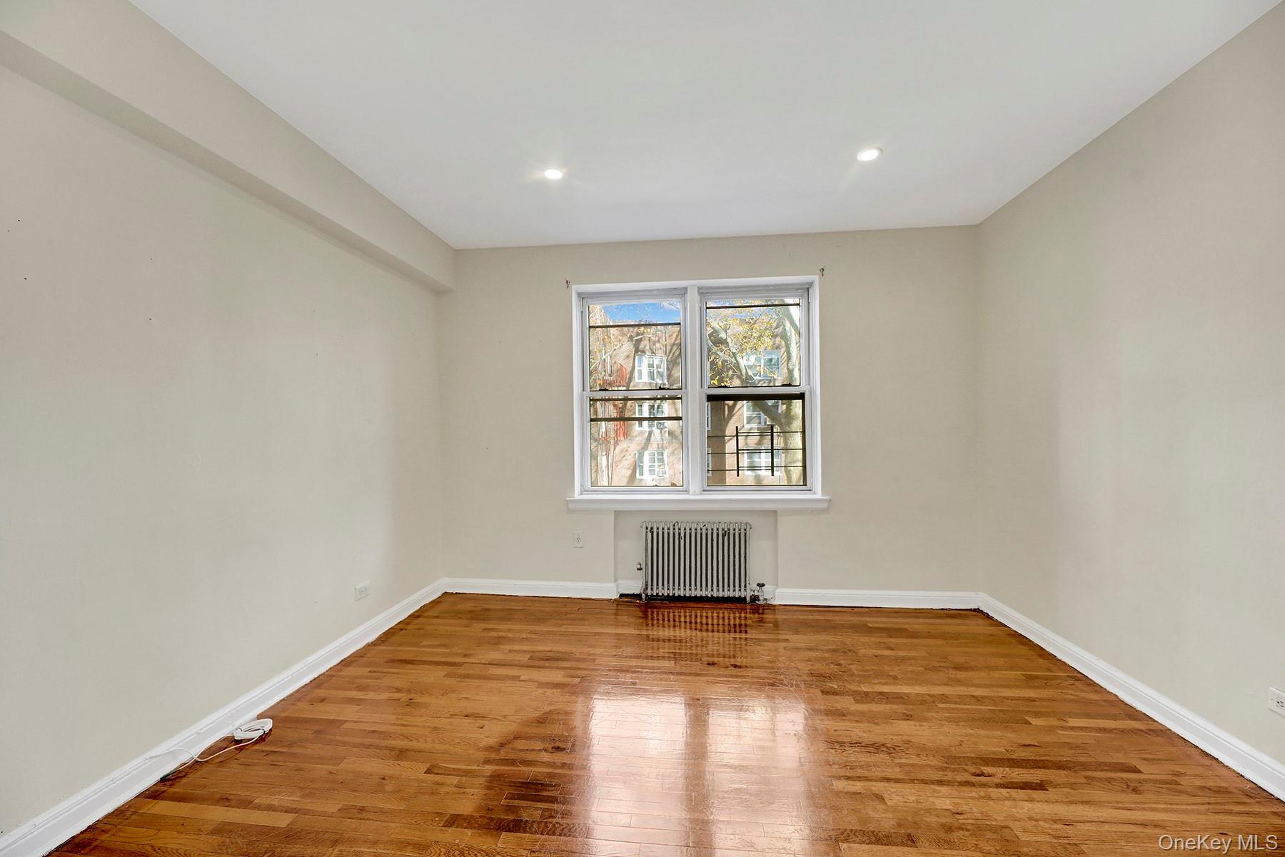 141-24 78th Avenue # 2B, Kew Garden Hills, NY 11367