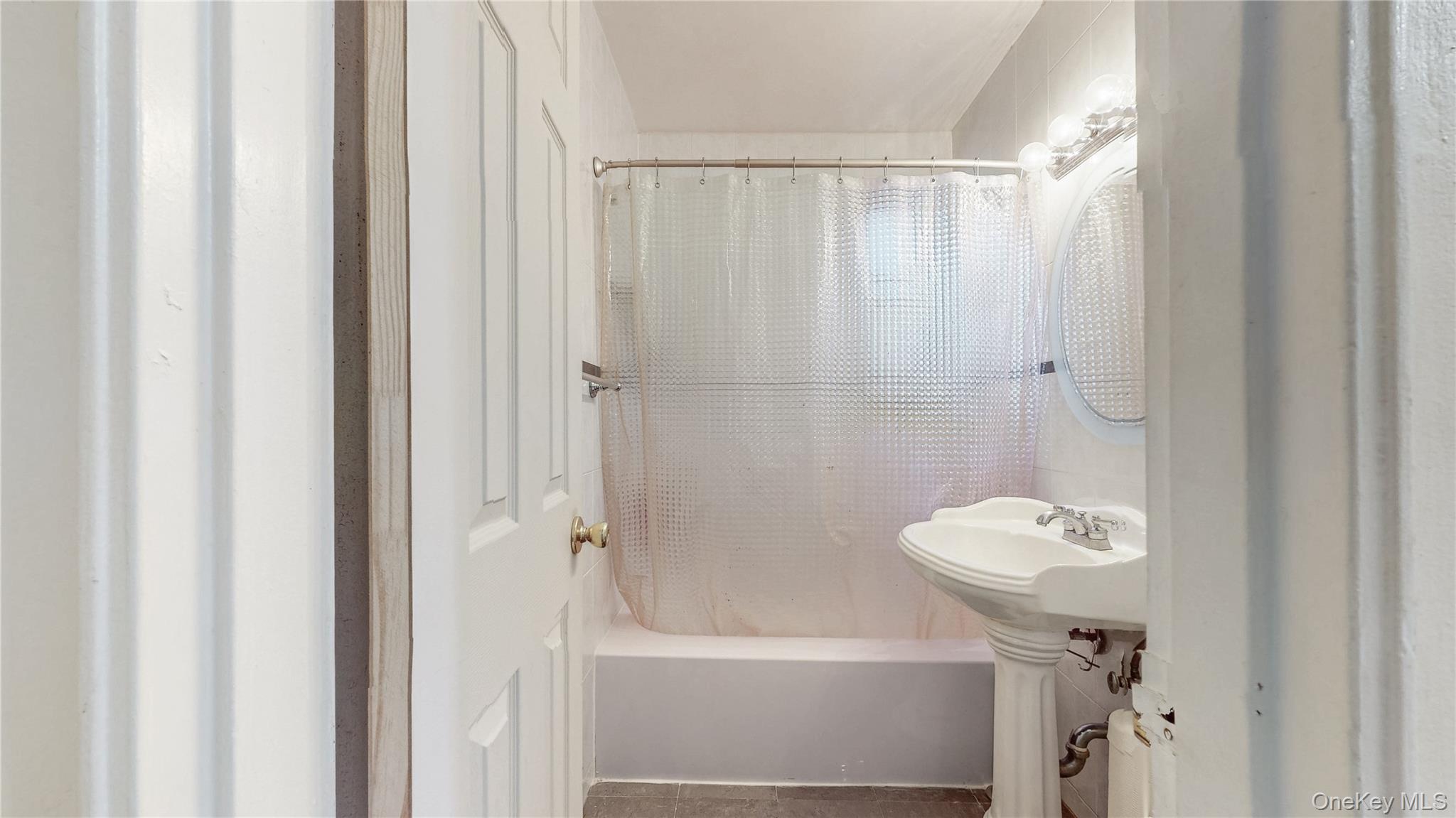 83-20 98th Street # 5J, Woodhaven, NY 11421