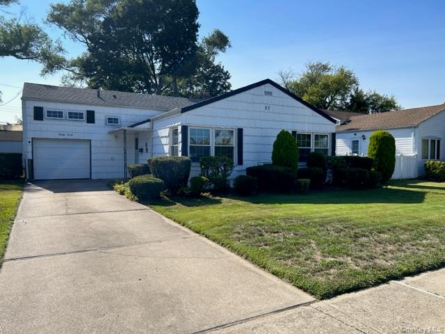 27 Jay Street, Hicksville, NY 11801