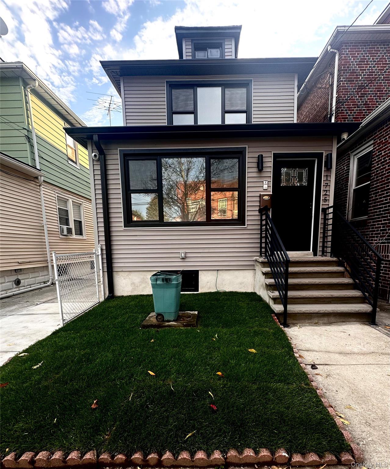 1725 Hone Avenue, Bronx, NY 10461