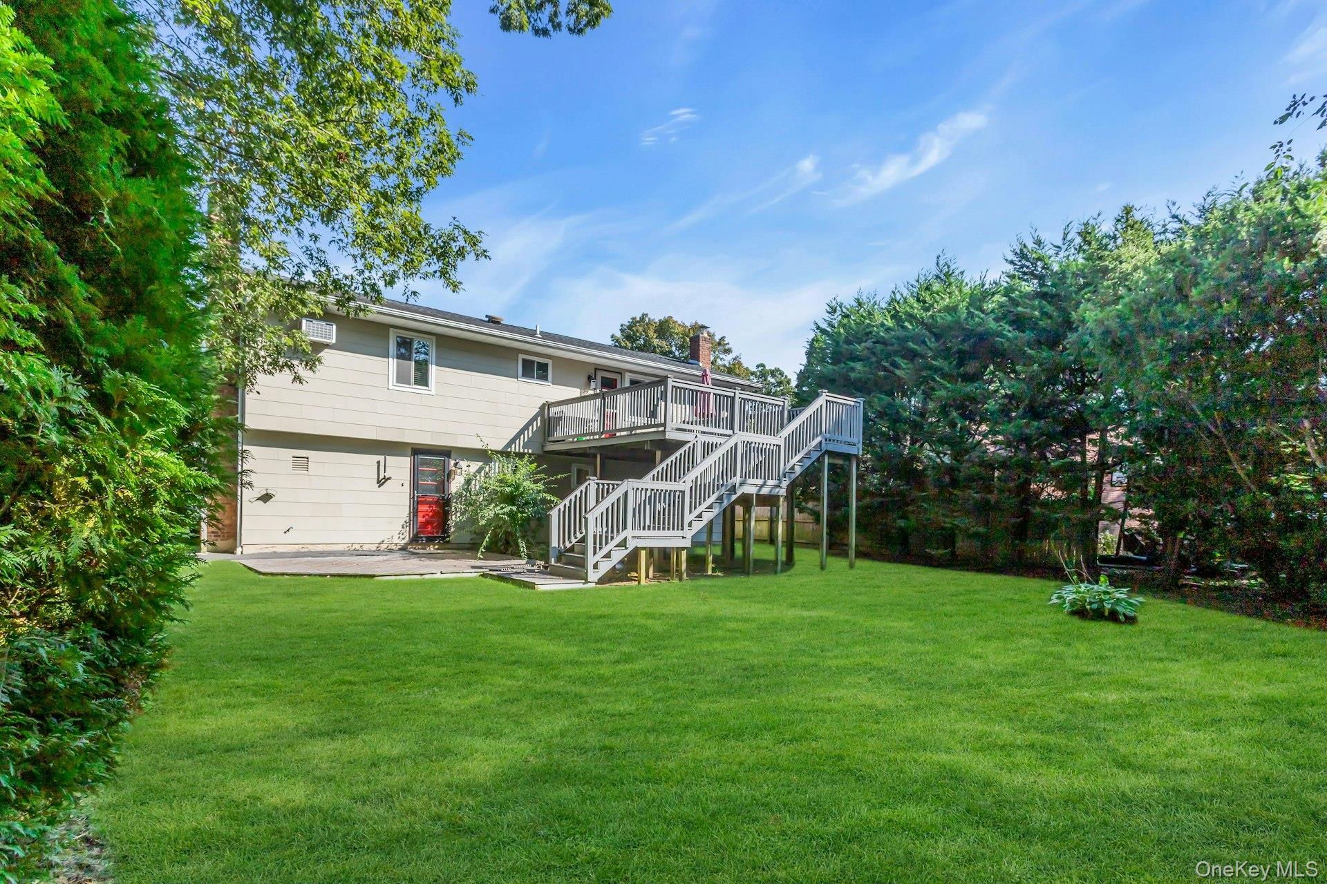 262 New Hampshire Avenue, Massapequa, NY 11758