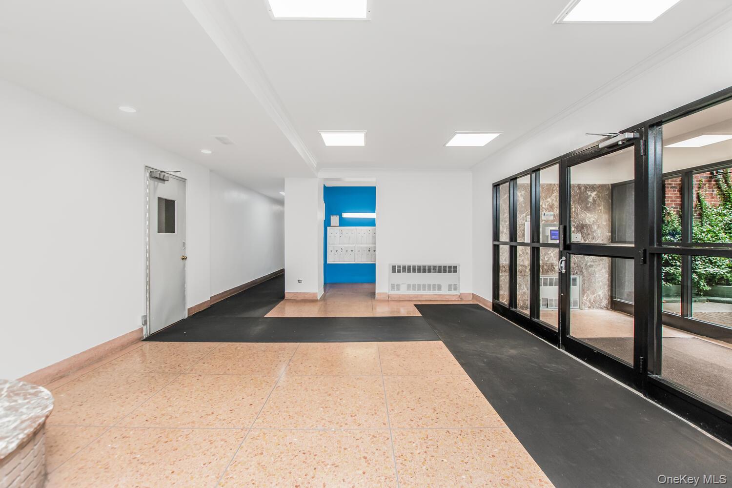 2165 Matthews Avenue # 4B, Bronx, NY 12462