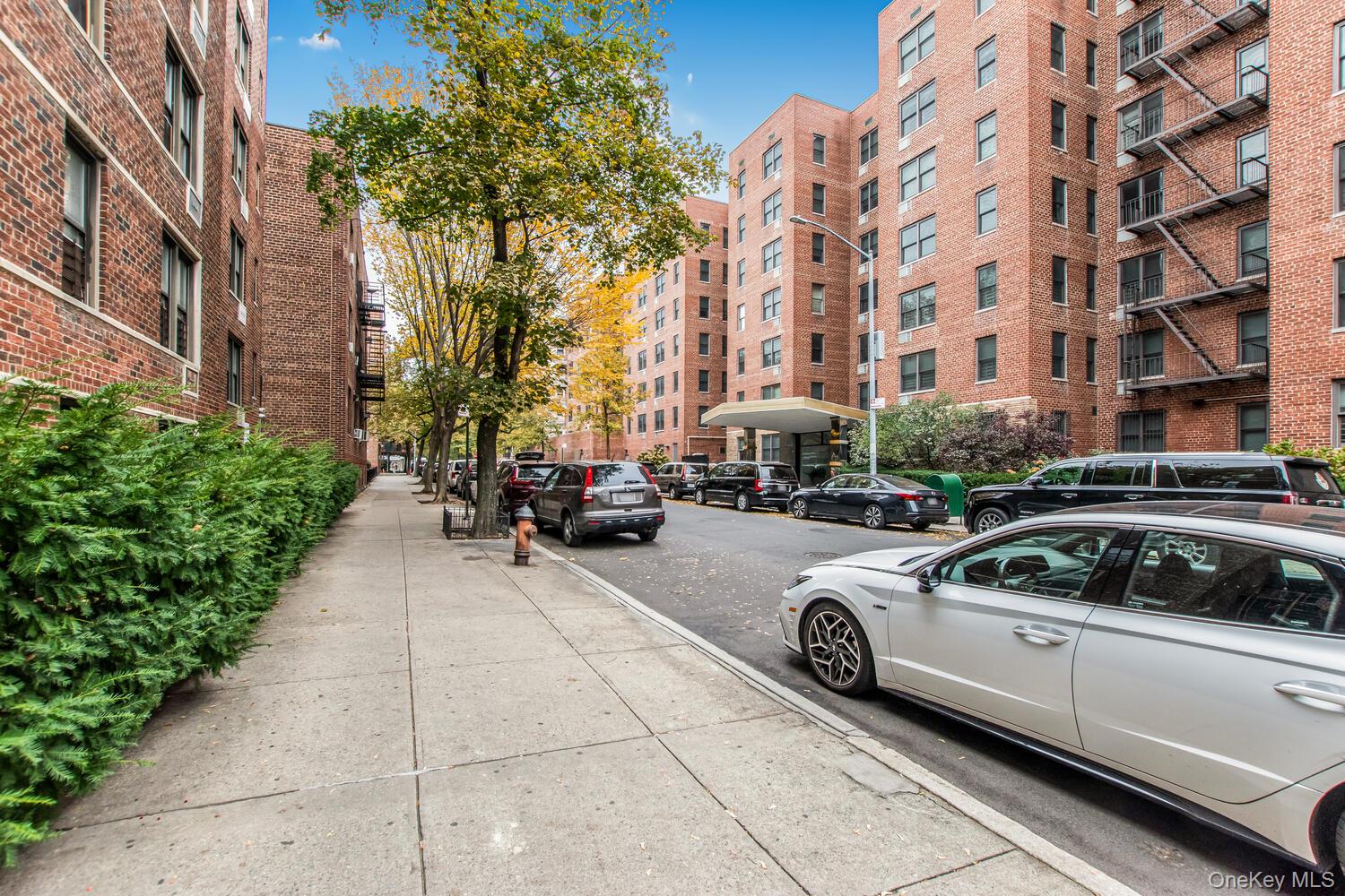 2165 Matthews Avenue # 4B, Bronx, NY 12462