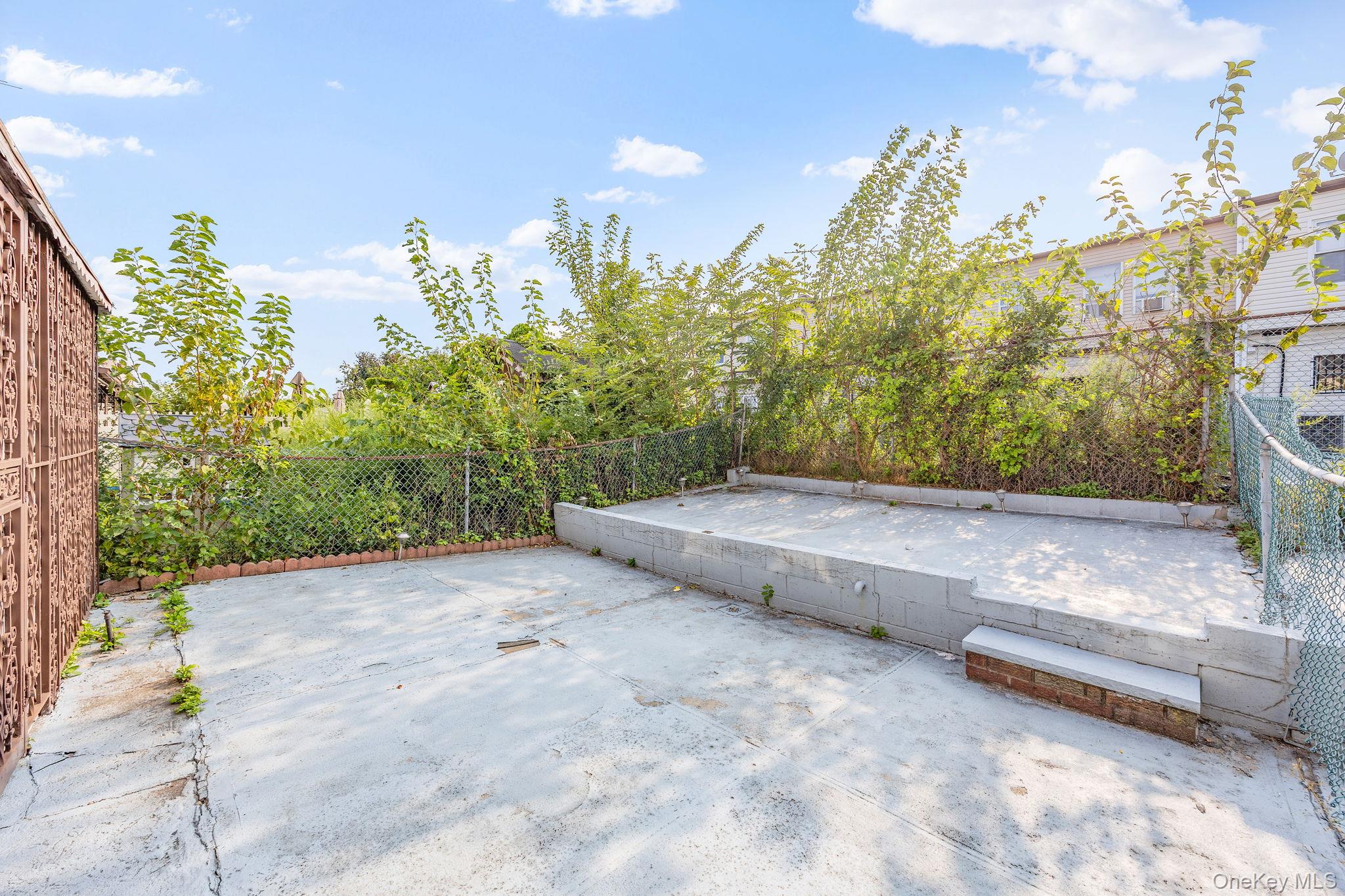 96 Herzl Street, Brooklyn, NY 11212