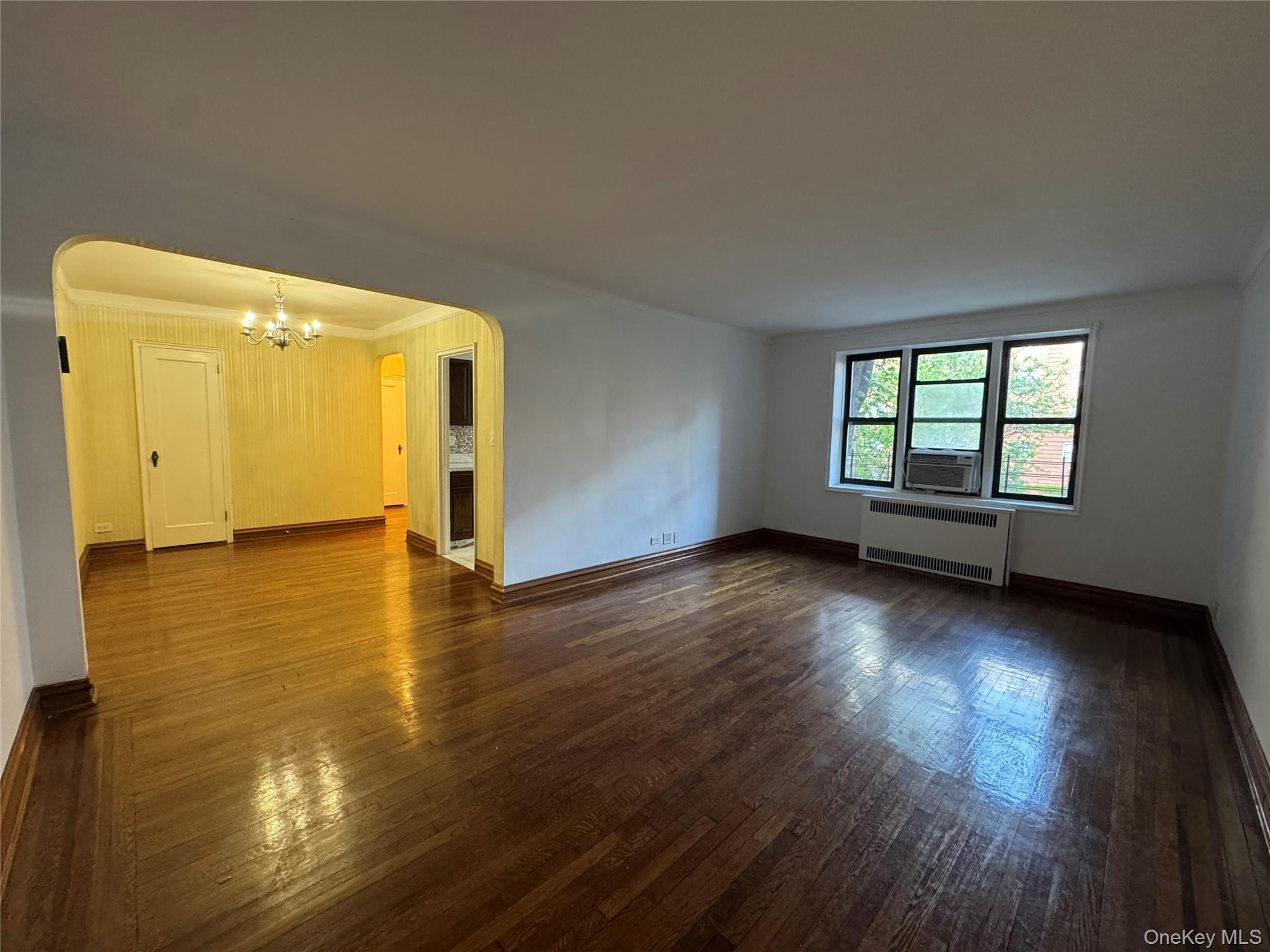 69-10 yellowstone blvd # 115, Forest Hills, NY 11375