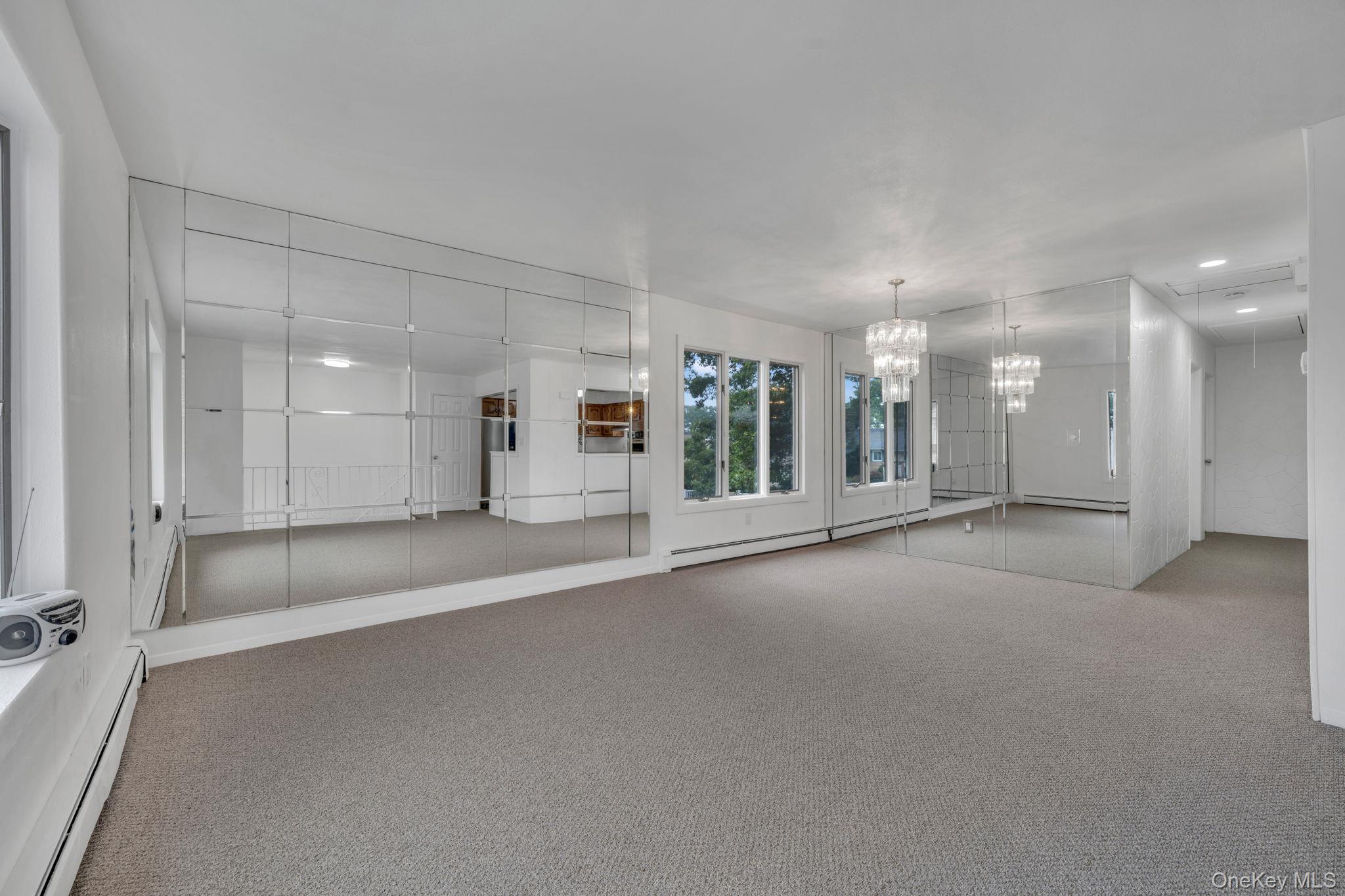 813 Windmill Avenue, West Babylon, NY 11704