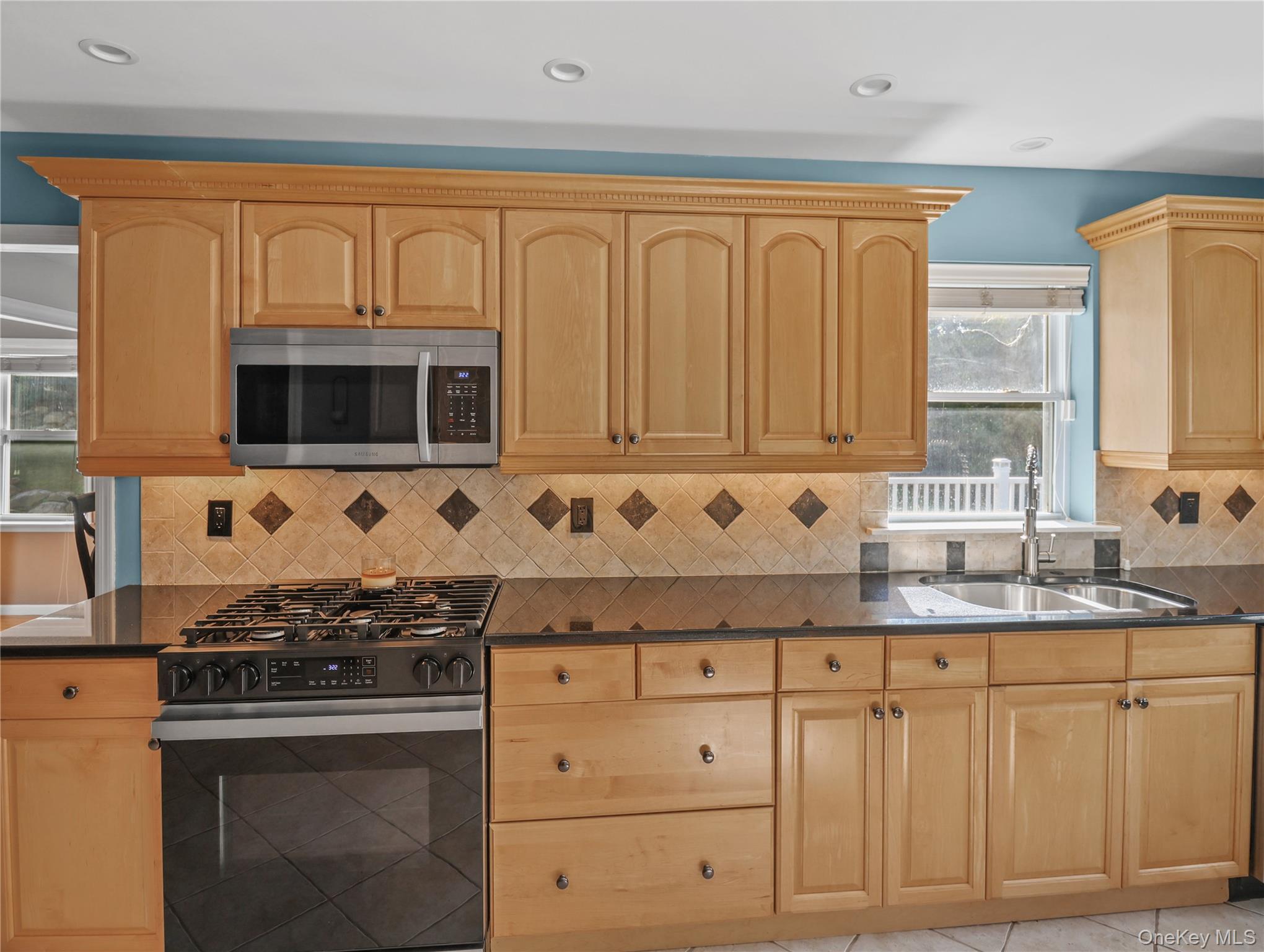 30 Larkin Lane, Garnerville, NY 10923