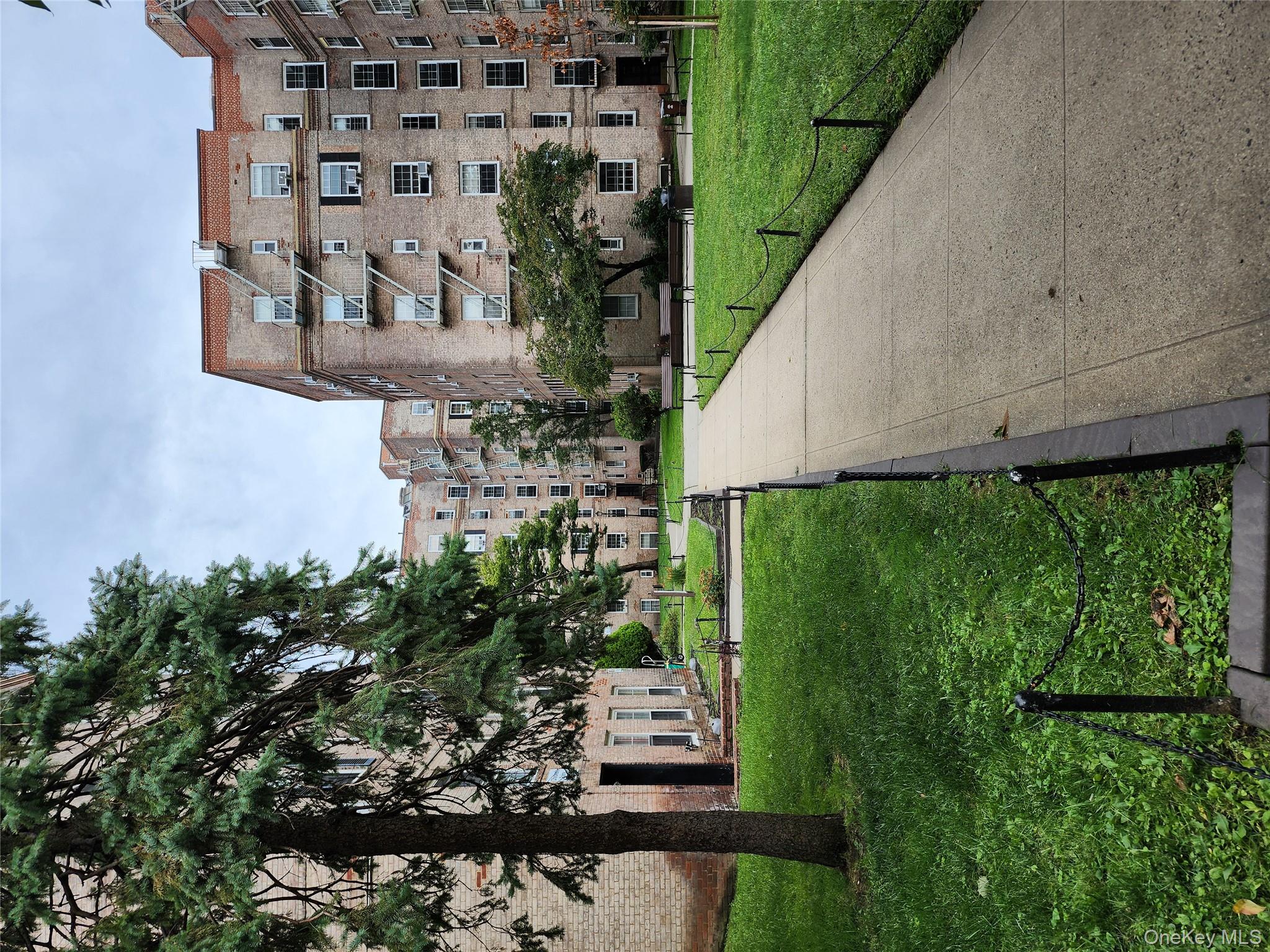 30-47 Hobart Street # DDB, Woodside, NY 11377