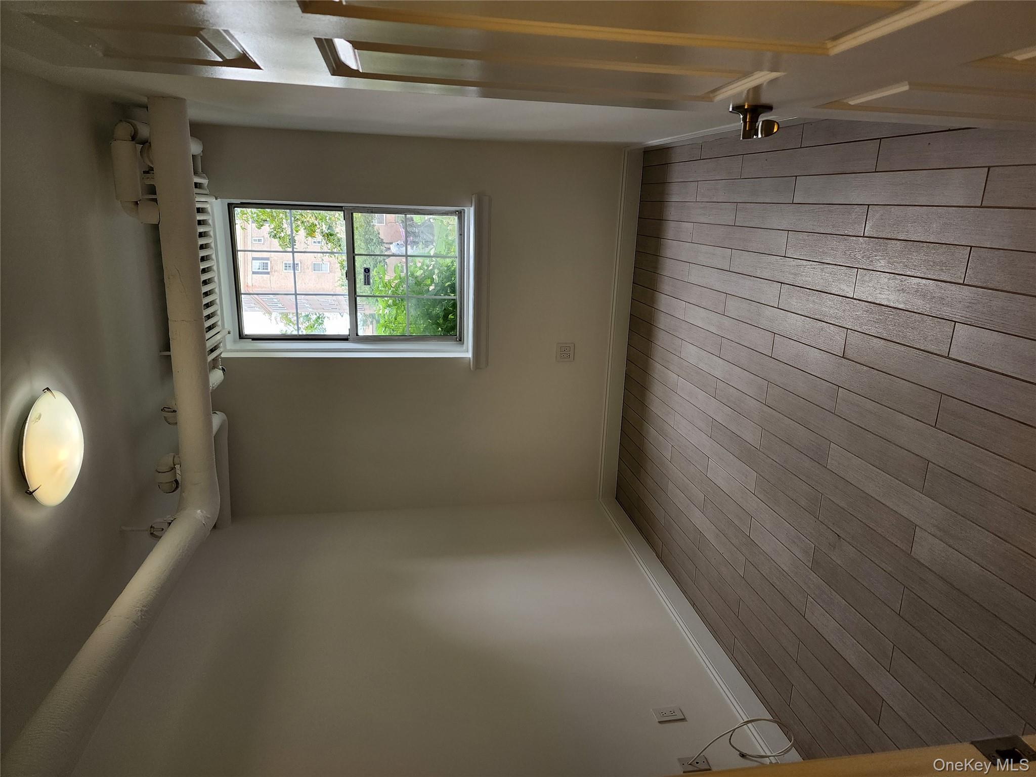 30-47 Hobart Street # DDB, Woodside, NY 11377