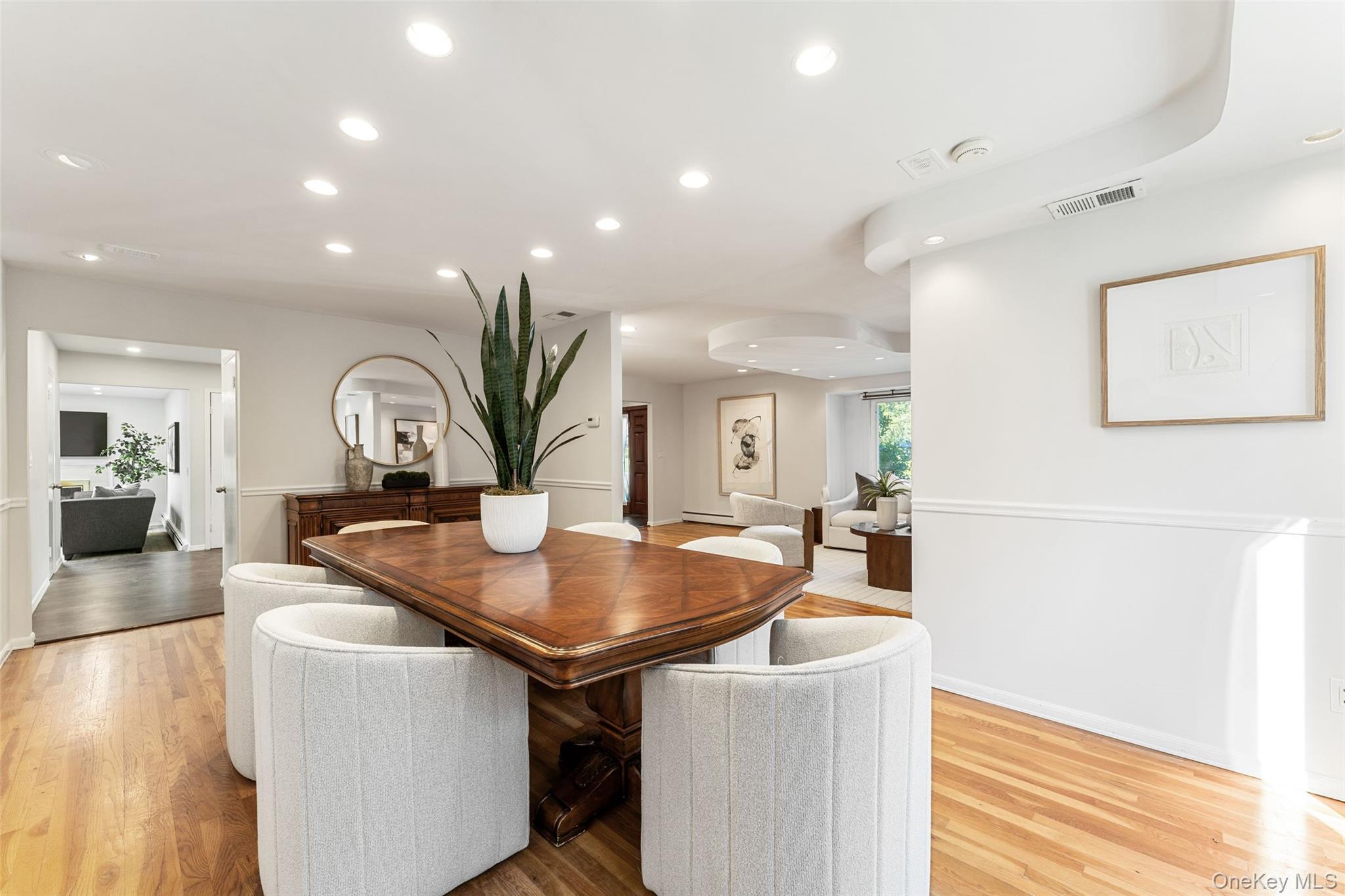 225 Country Ridge Road, Scarsdale, NY 10583