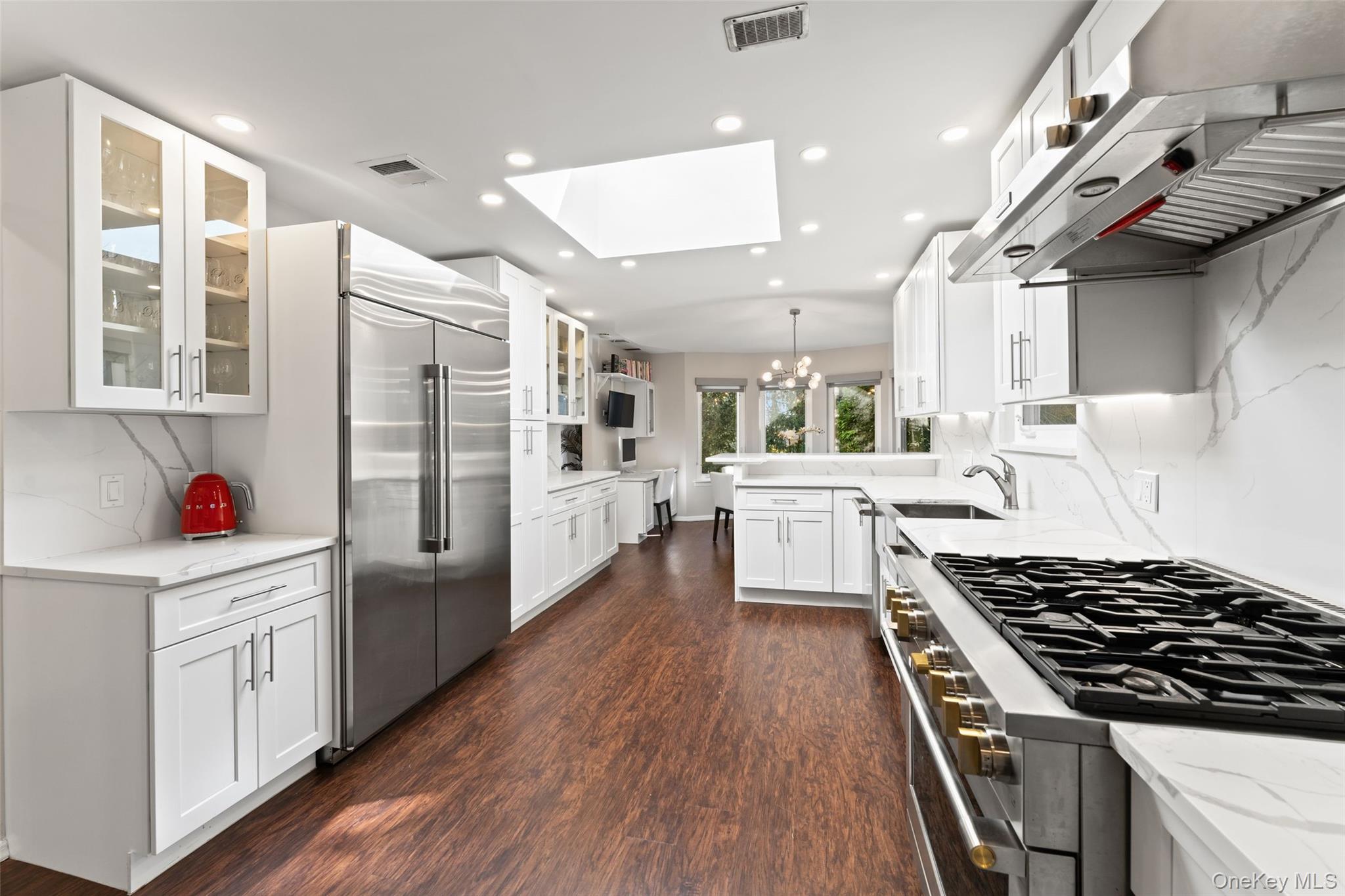 225 Country Ridge Road, Scarsdale, NY 10583