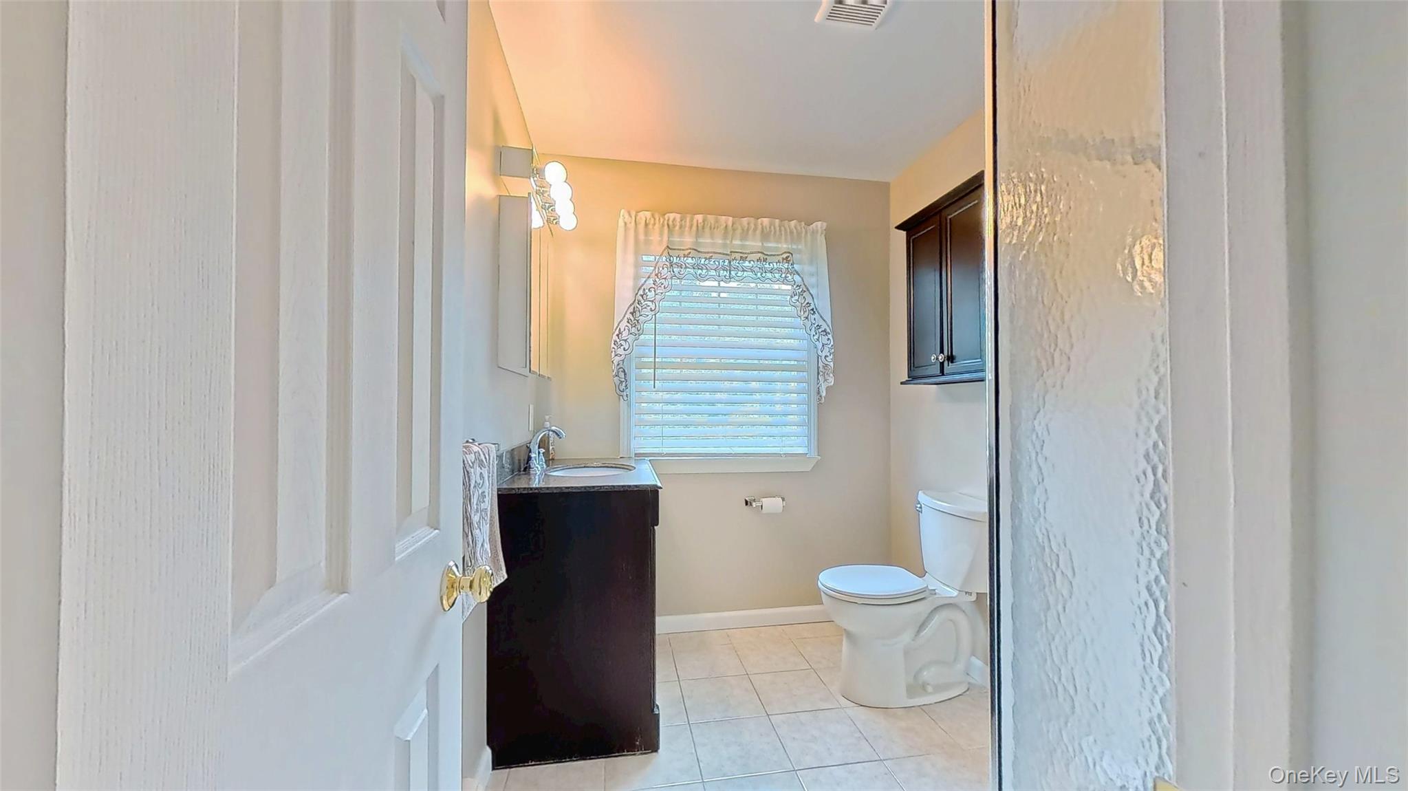 28 Cardinal Court, West Nyack, NY 10994