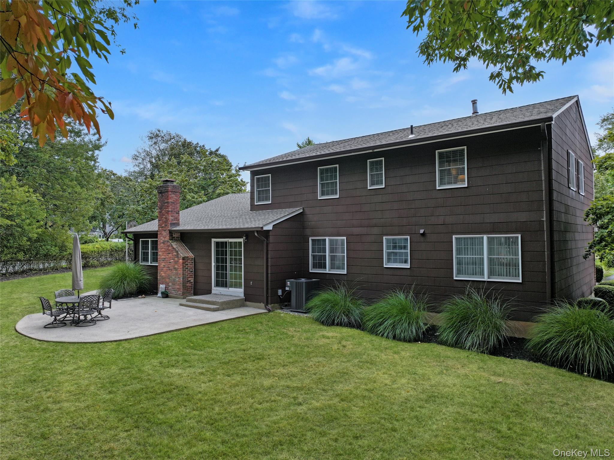 28 Cardinal Court, West Nyack, NY 10994