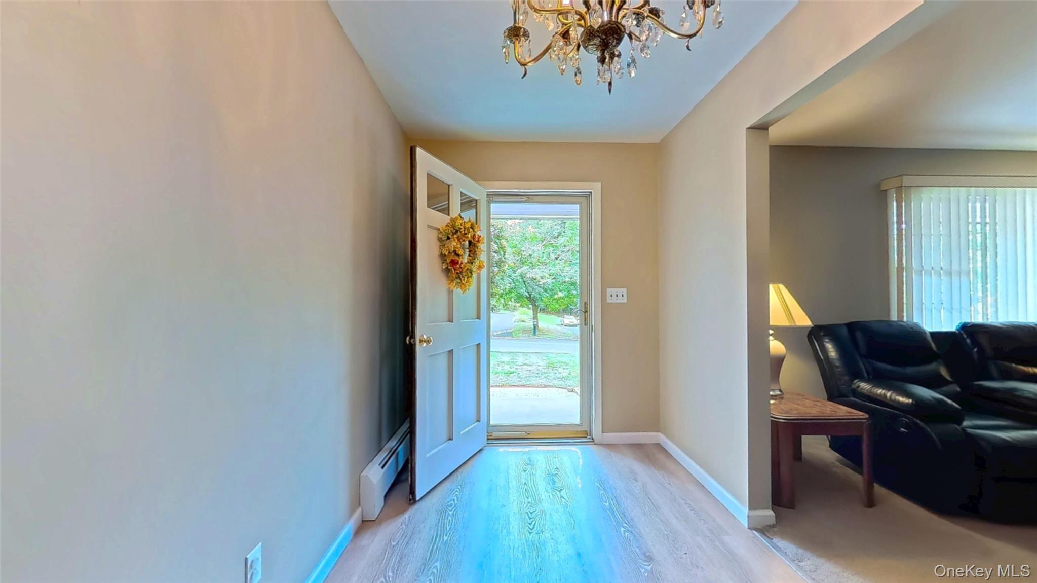 28 Cardinal Court, West Nyack, NY 10994