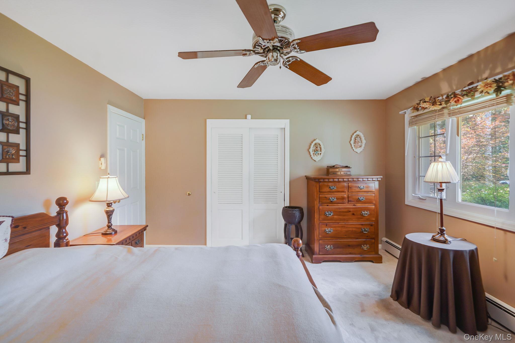 123 Parkside Avenue, Miller Place, NY 11764