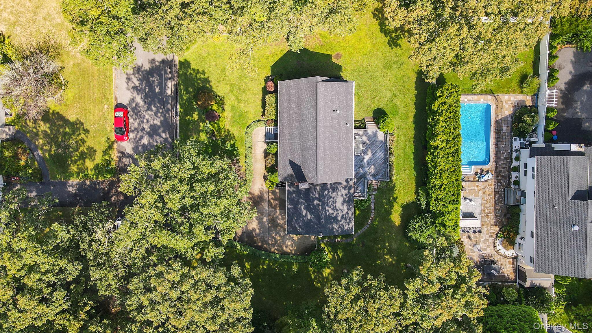 123 Parkside Avenue, Miller Place, NY 11764