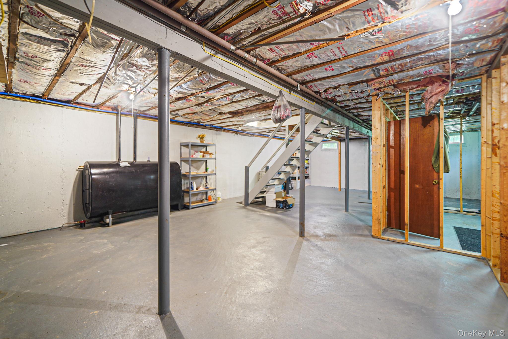 123 Parkside Avenue, Miller Place, NY 11764