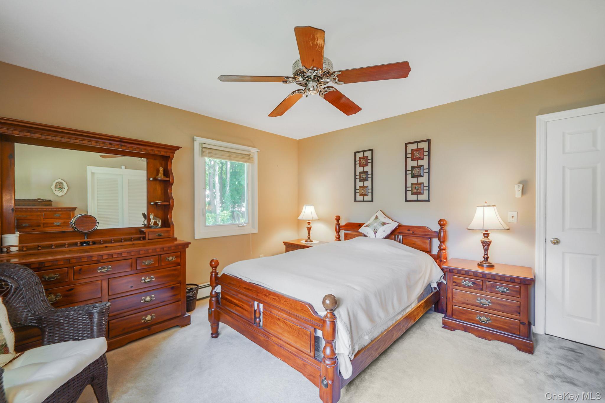 123 Parkside Avenue, Miller Place, NY 11764