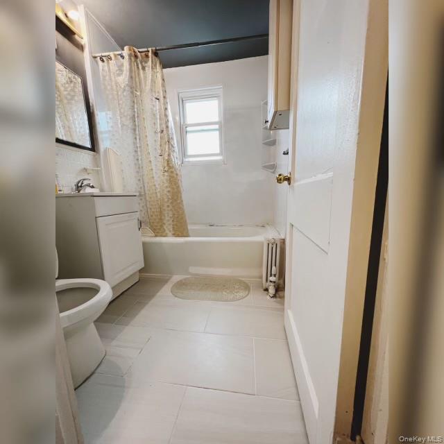 8041 159th Street, Jamaica Hills, NY 11432