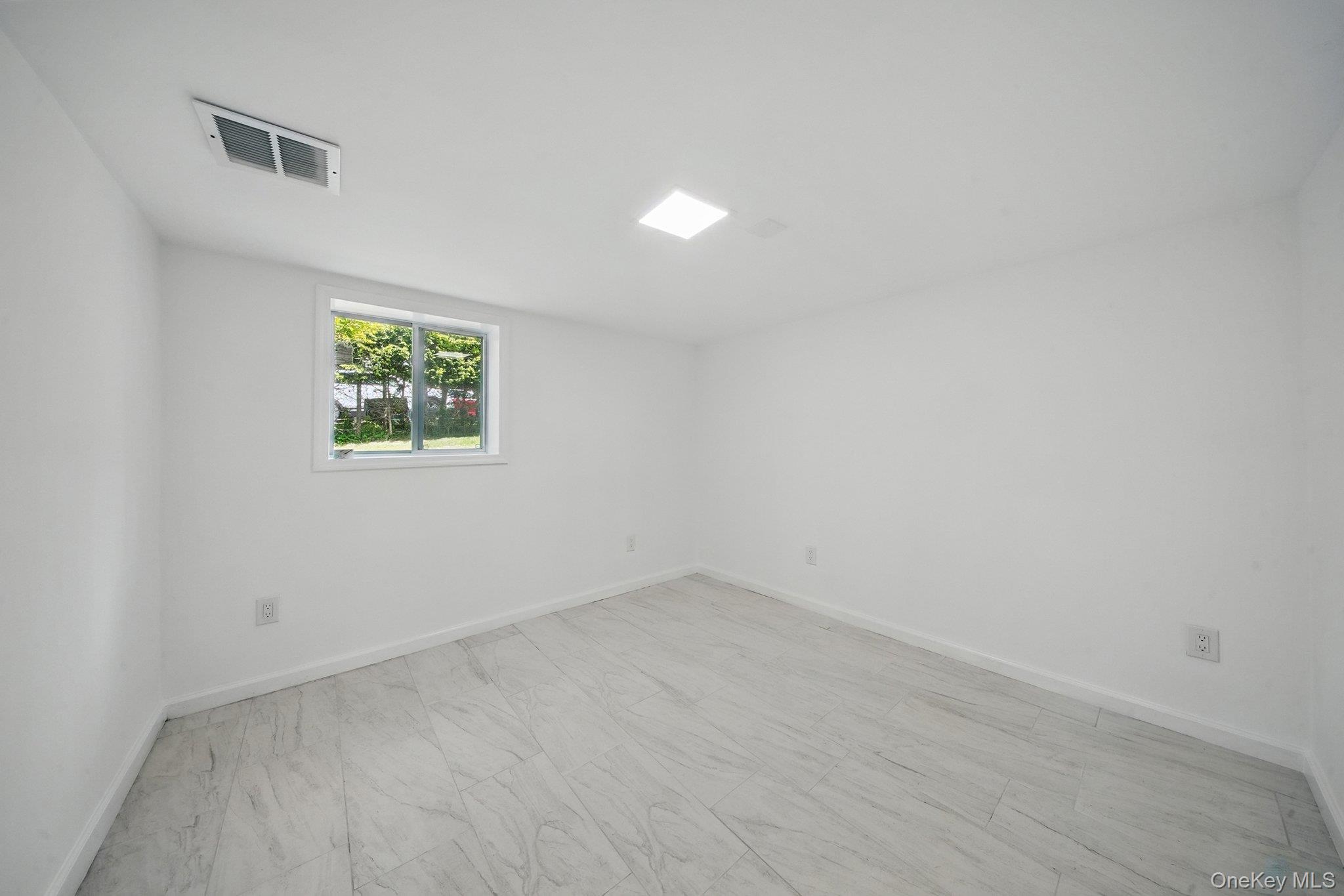 206 High Road, Glen Spey, NY 12737