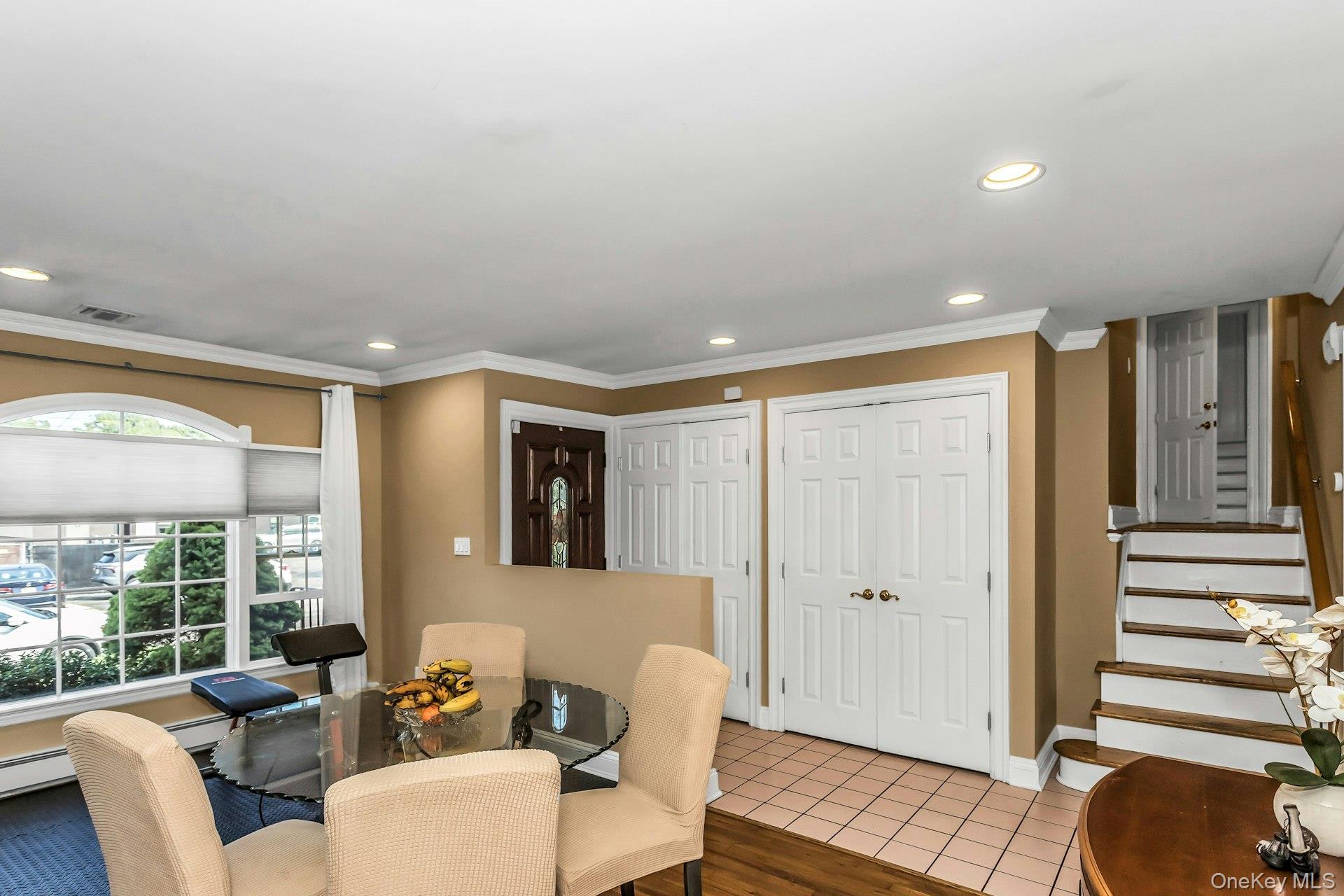 28 Grove Street, Massapequa, NY 11758