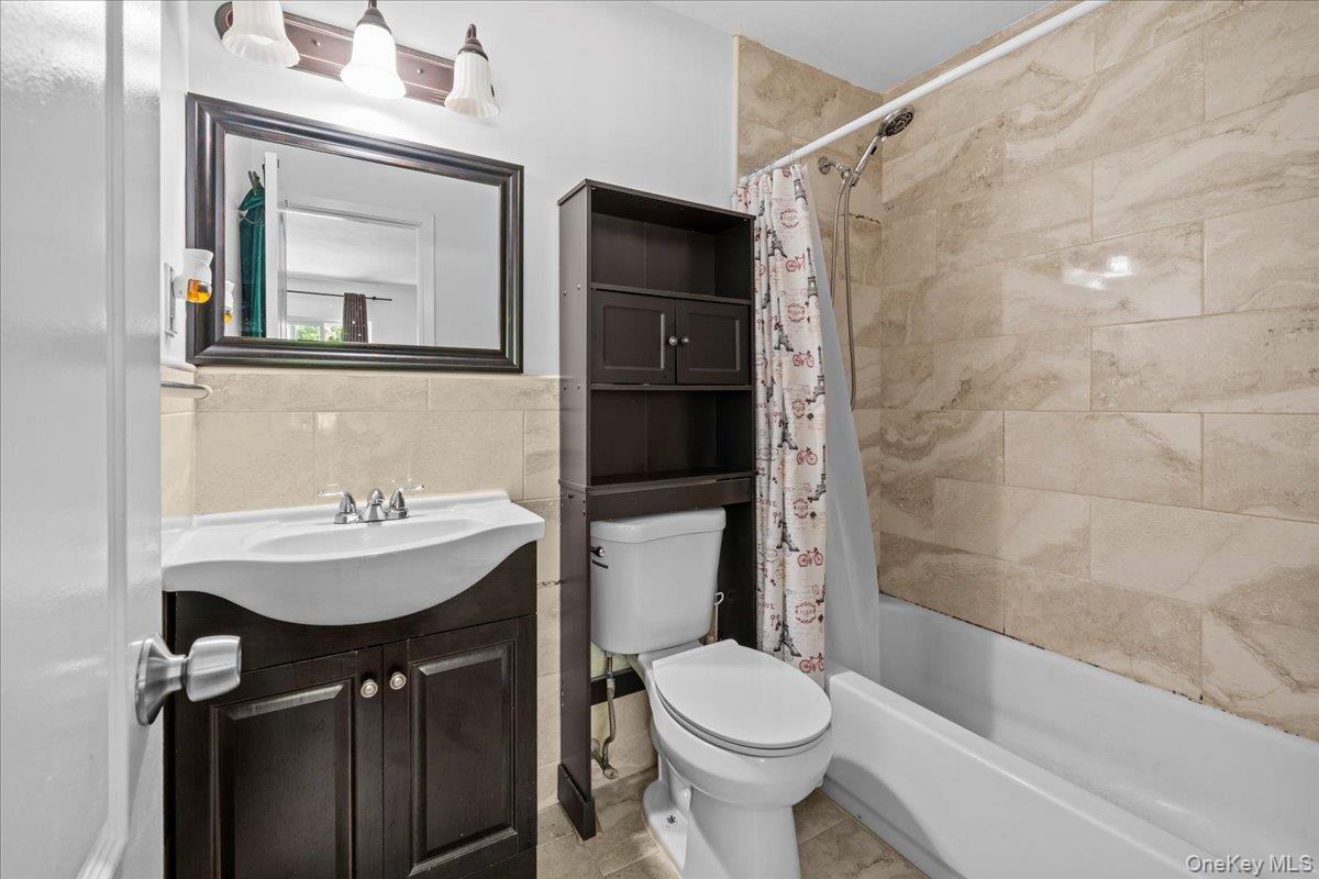 106 Bolton Avenue # 1, Bronx, NY 10473