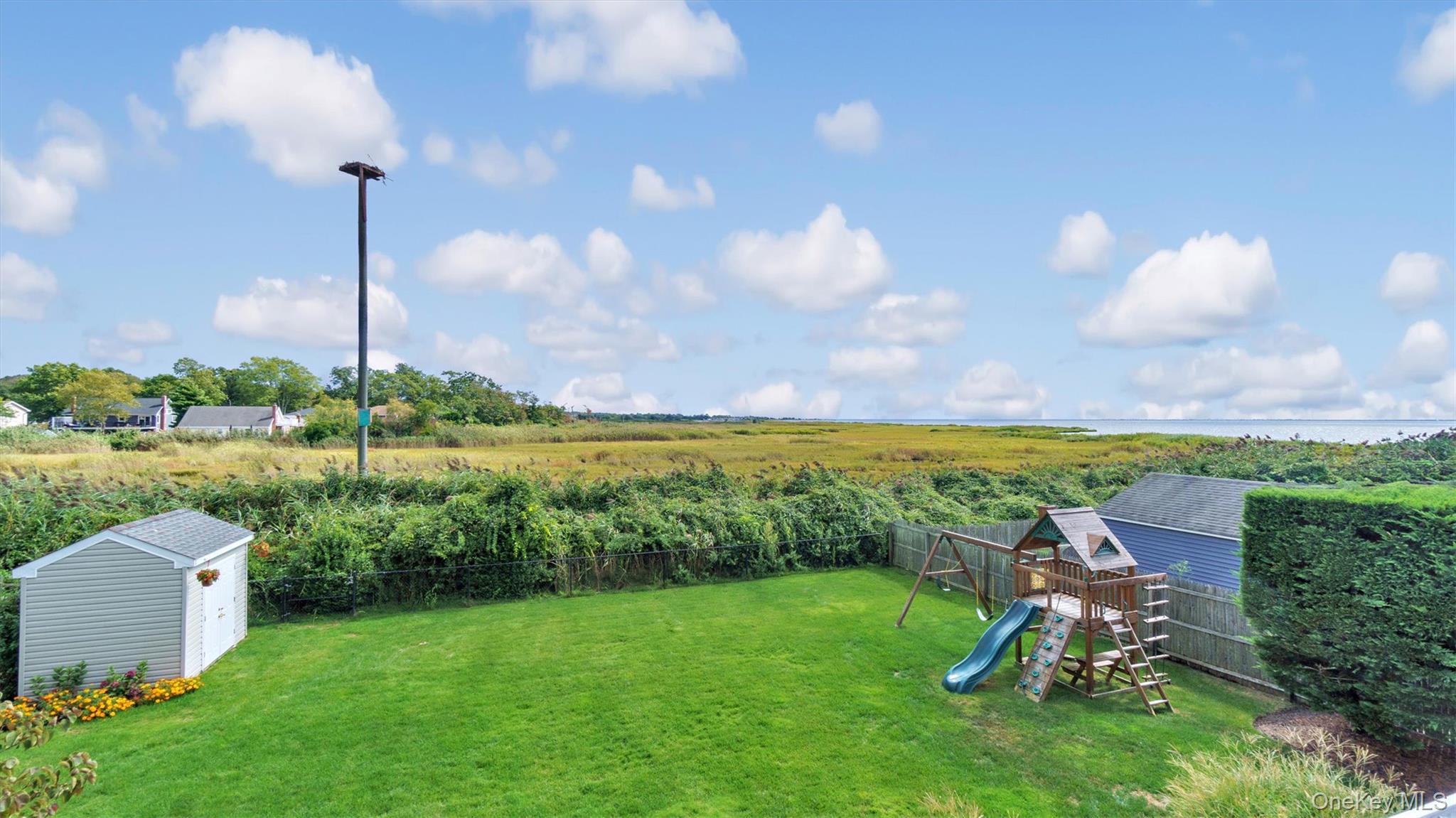 209 Bellevue Road, Oakdale, NY 11769