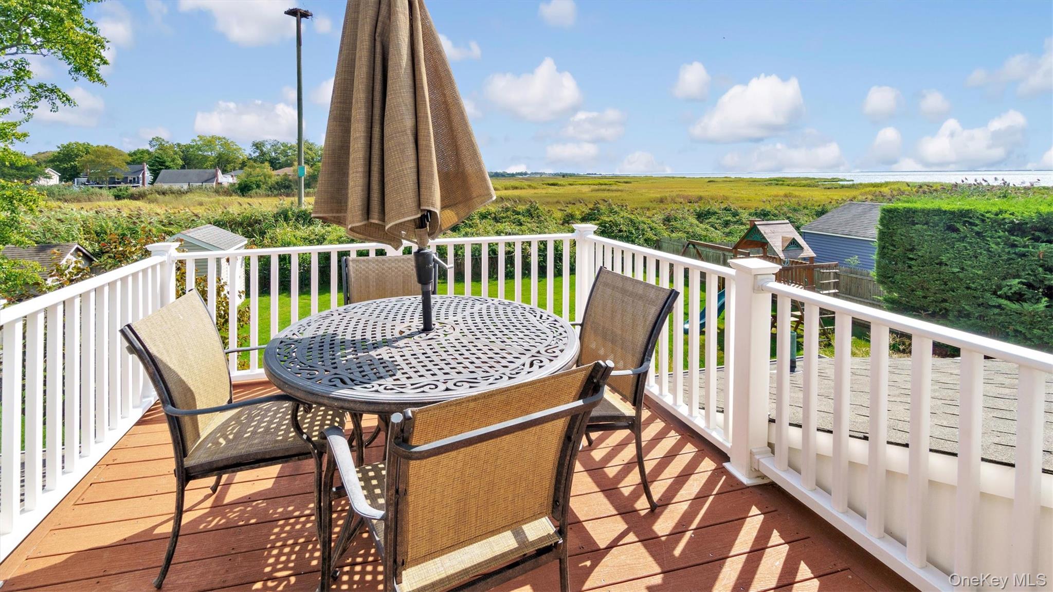 209 Bellevue Road, Oakdale, NY 11769