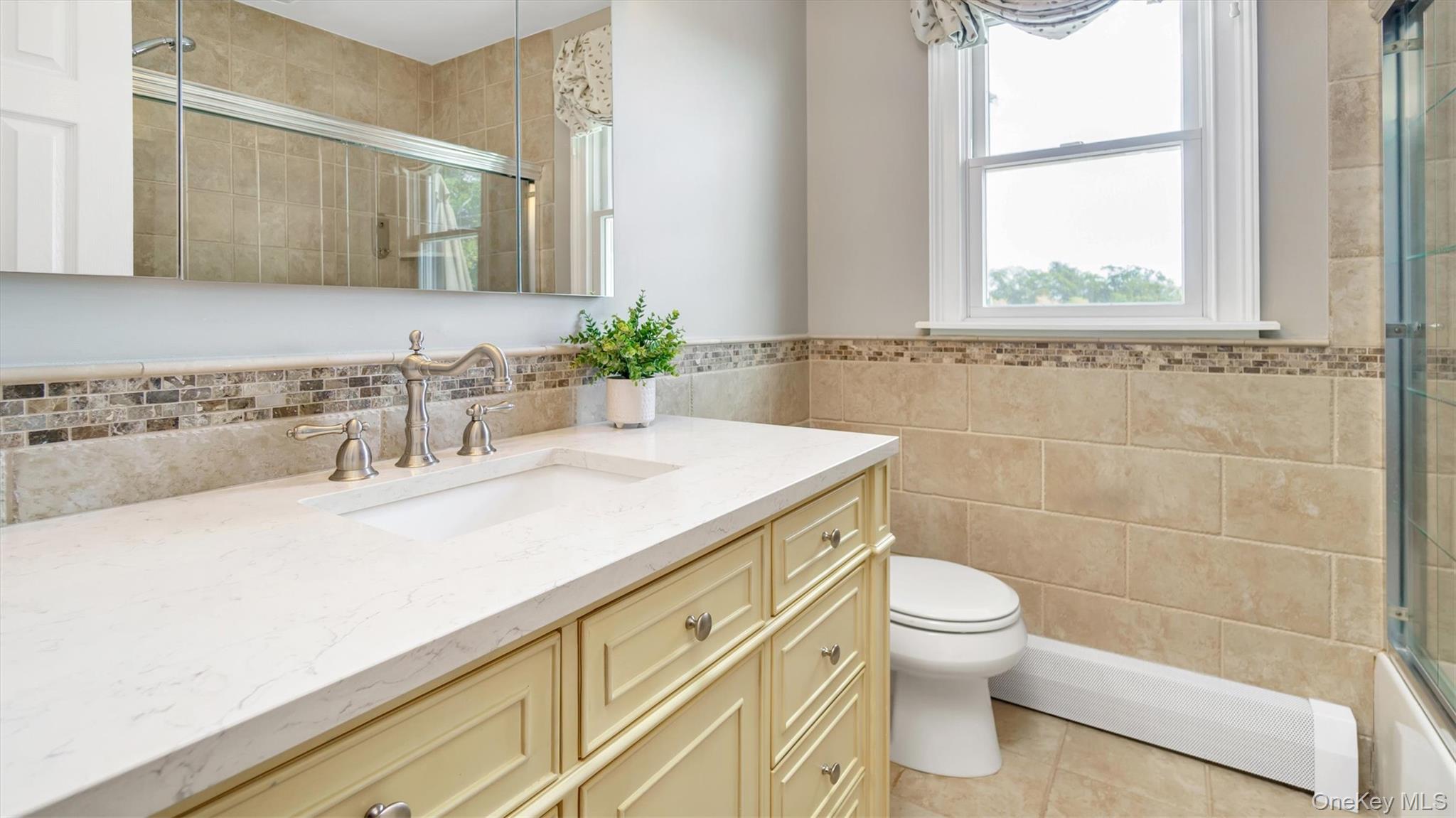 209 Bellevue Road, Oakdale, NY 11769