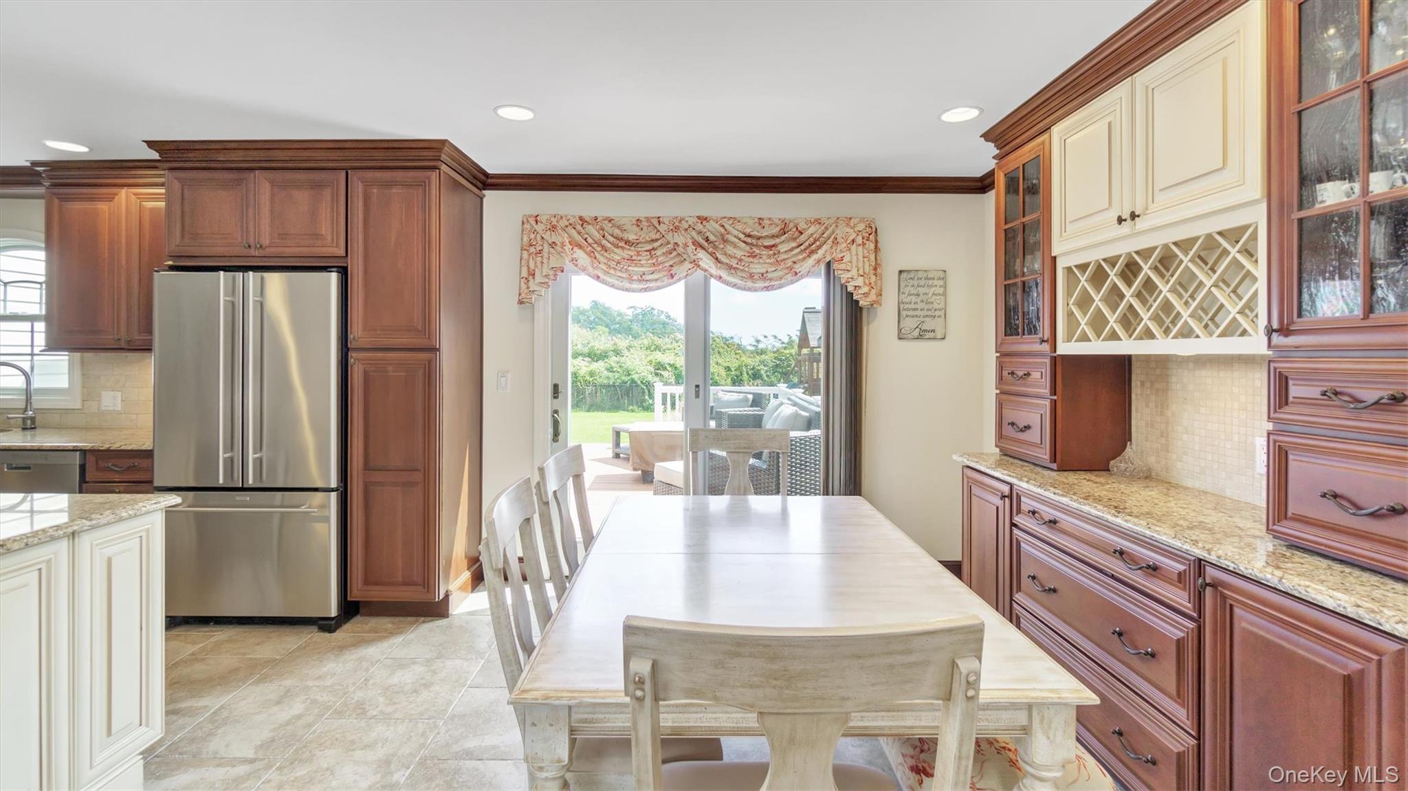 209 Bellevue Road, Oakdale, NY 11769