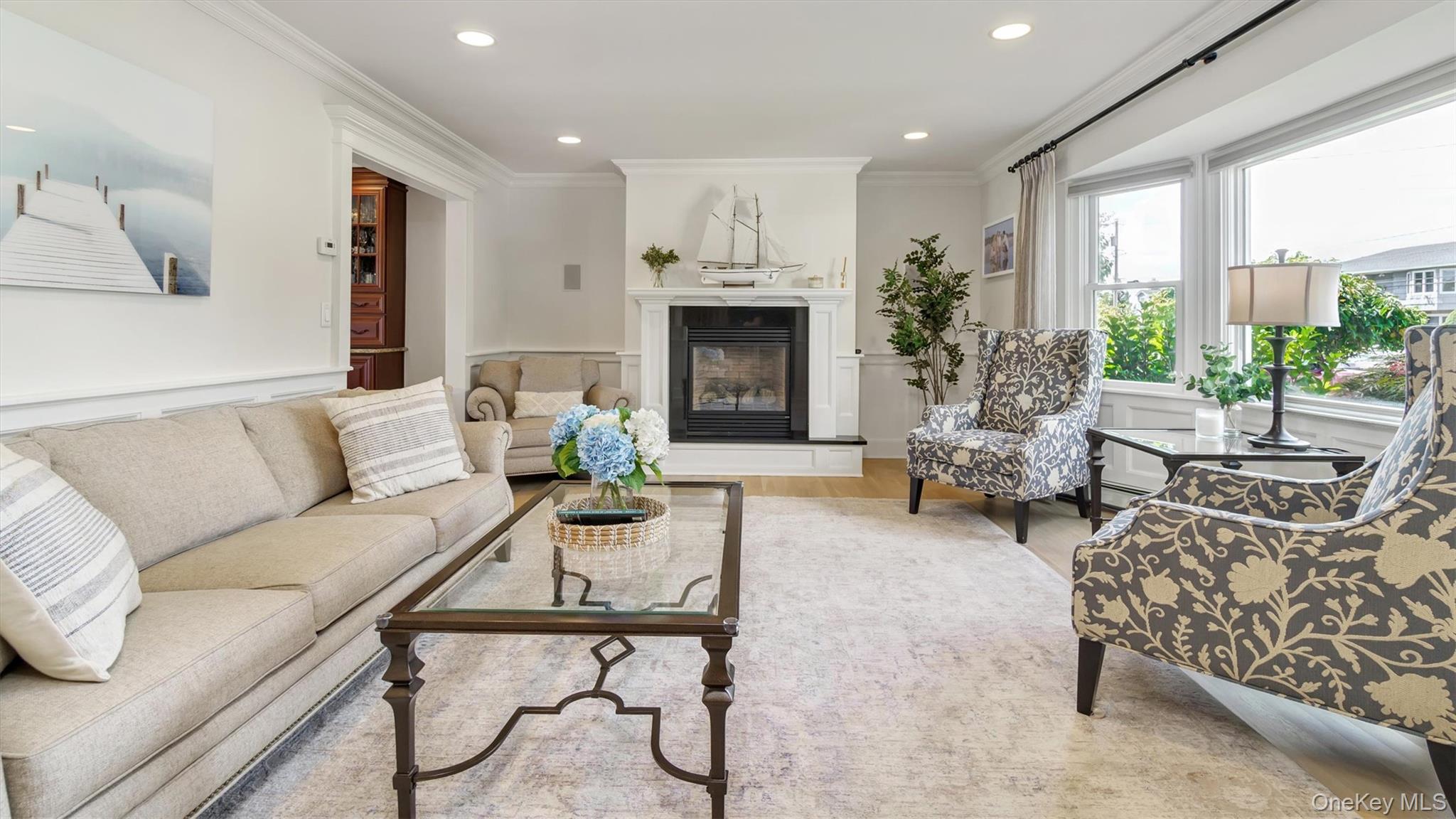 209 Bellevue Road, Oakdale, NY 11769