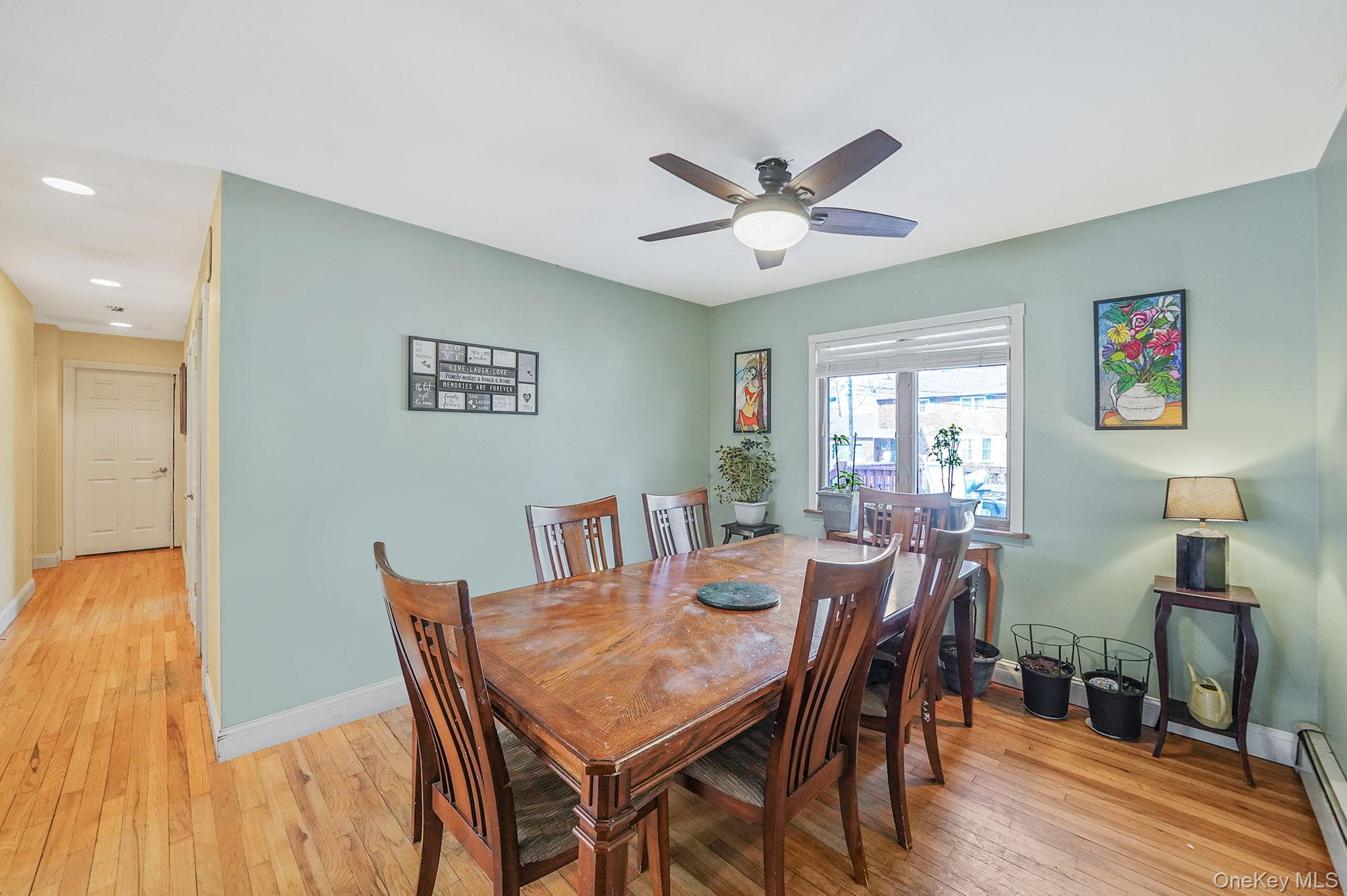 33 High Street, Lake Ronkonkoma, NY 11779