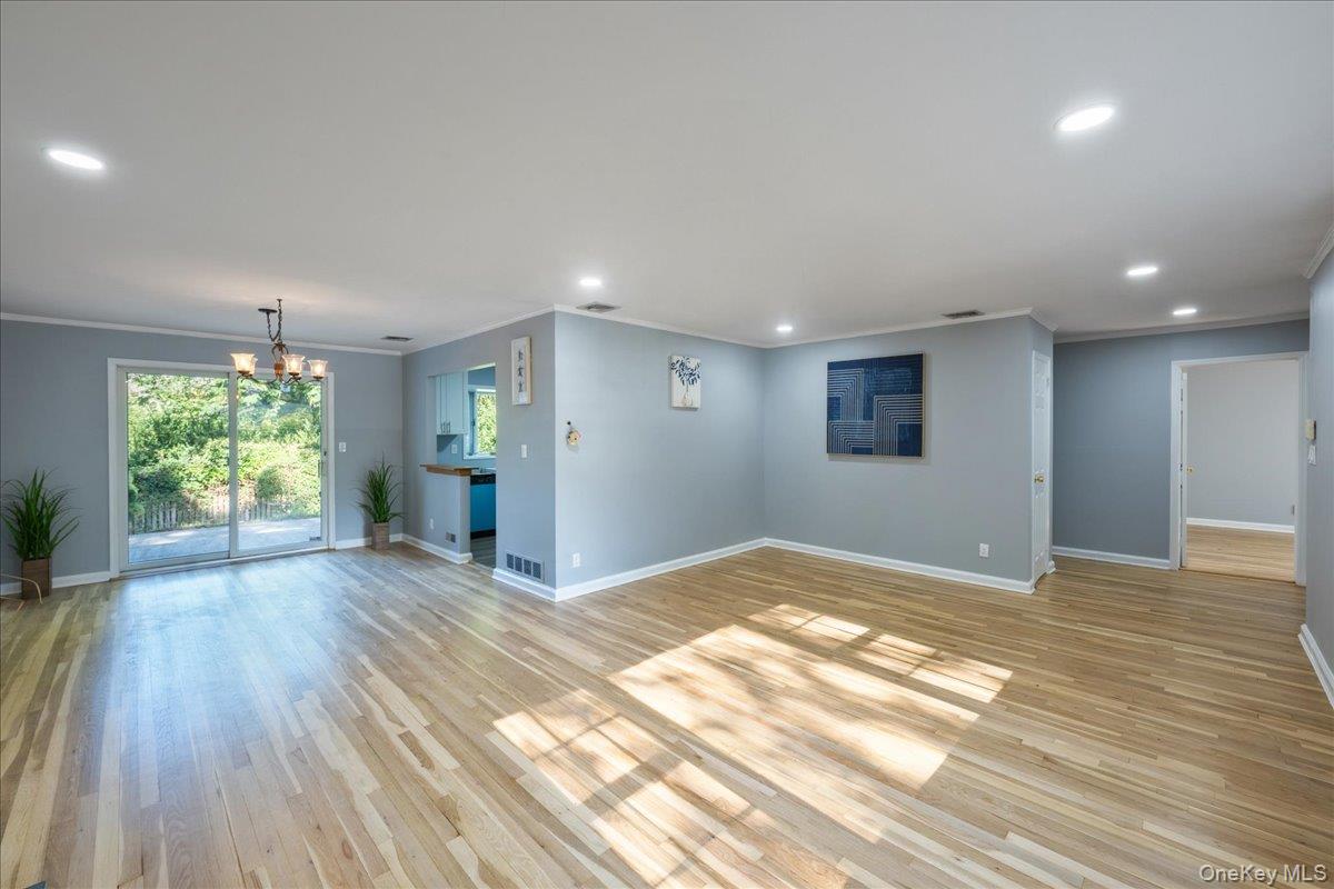 8 Oakway Drive, Stony Brook, NY 11790