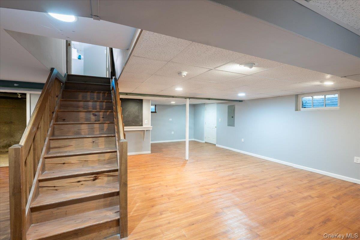 8 Oakway Drive, Stony Brook, NY 11790